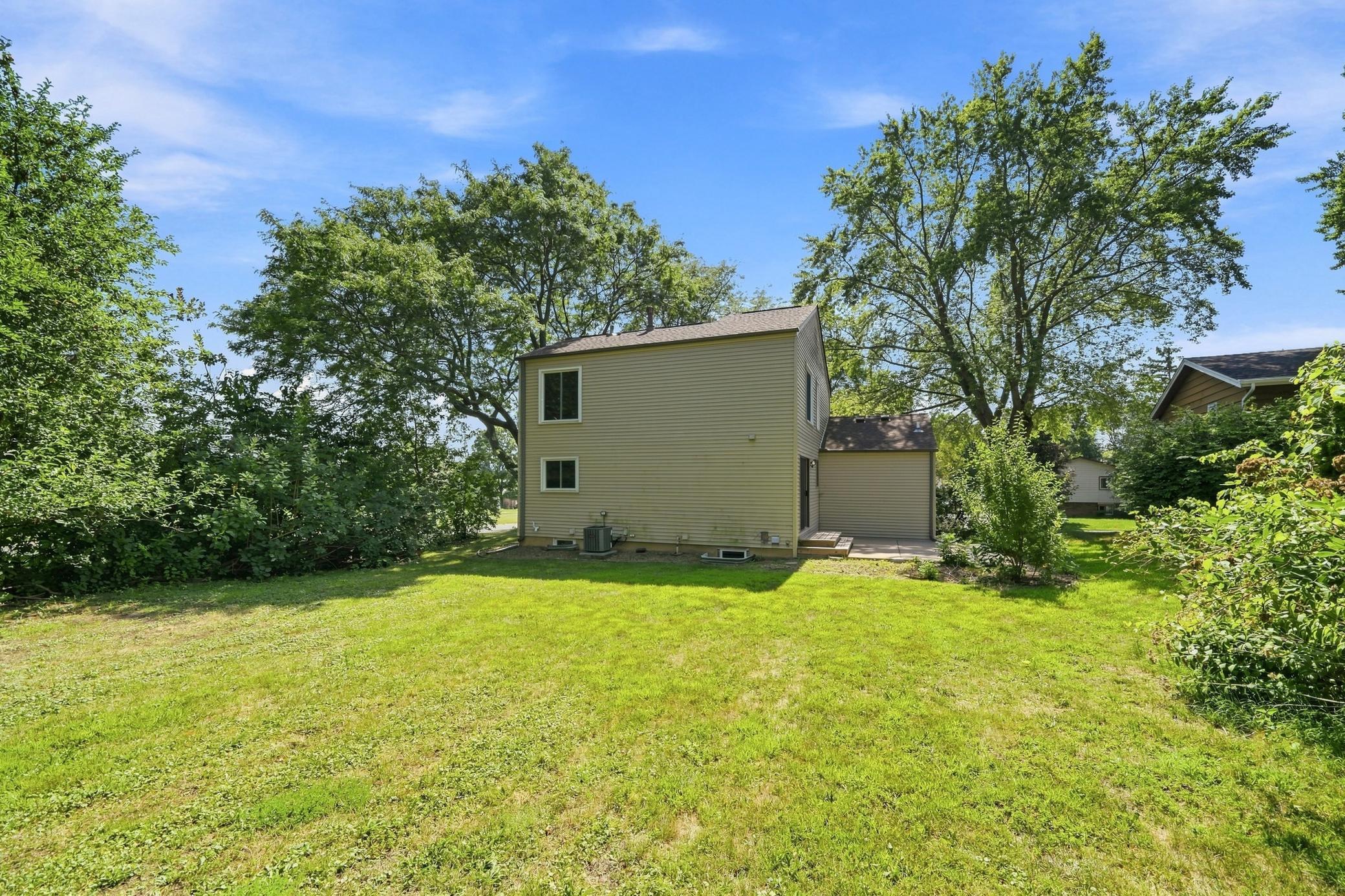 main property photo 17