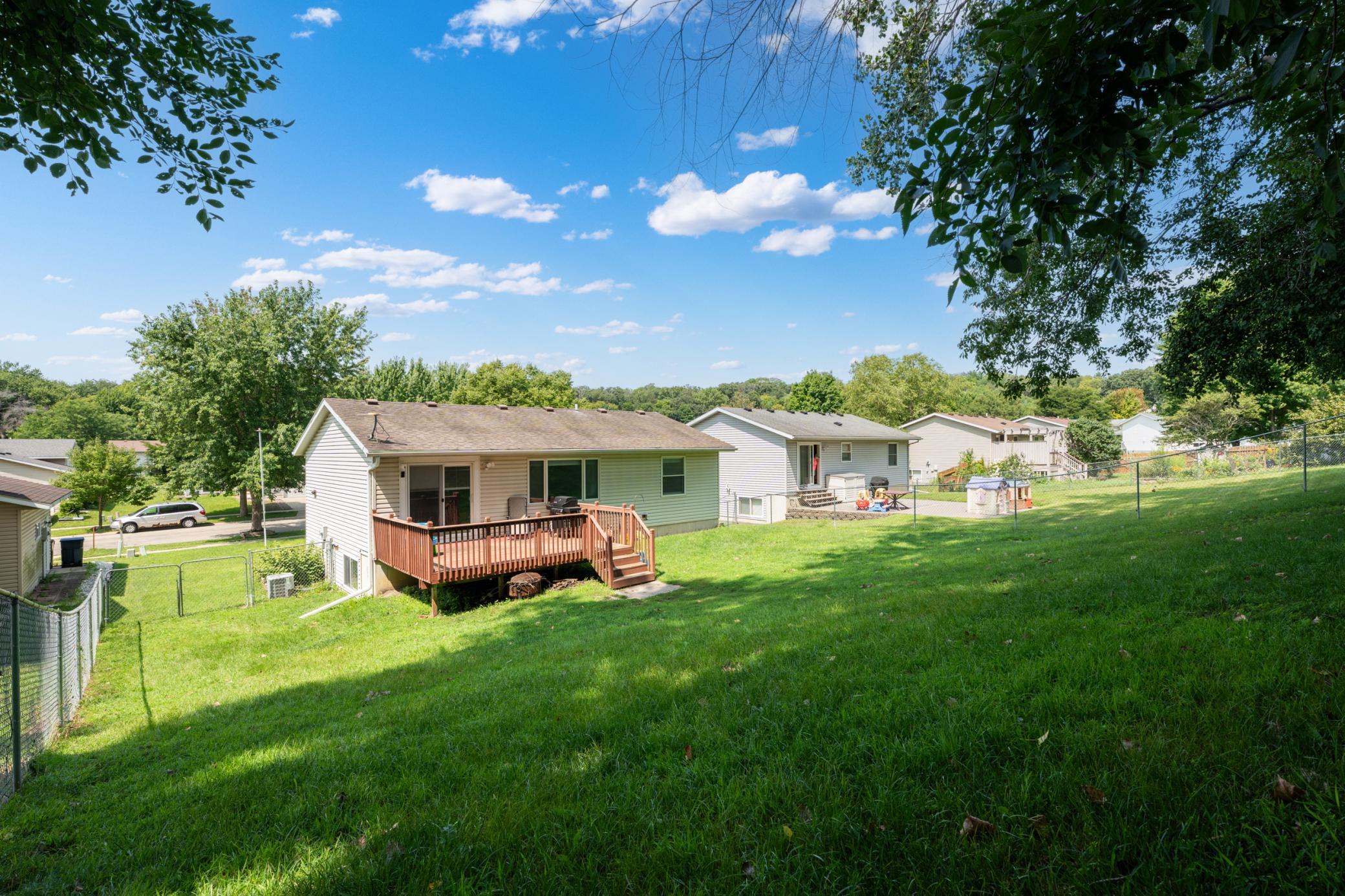 main property photo 25