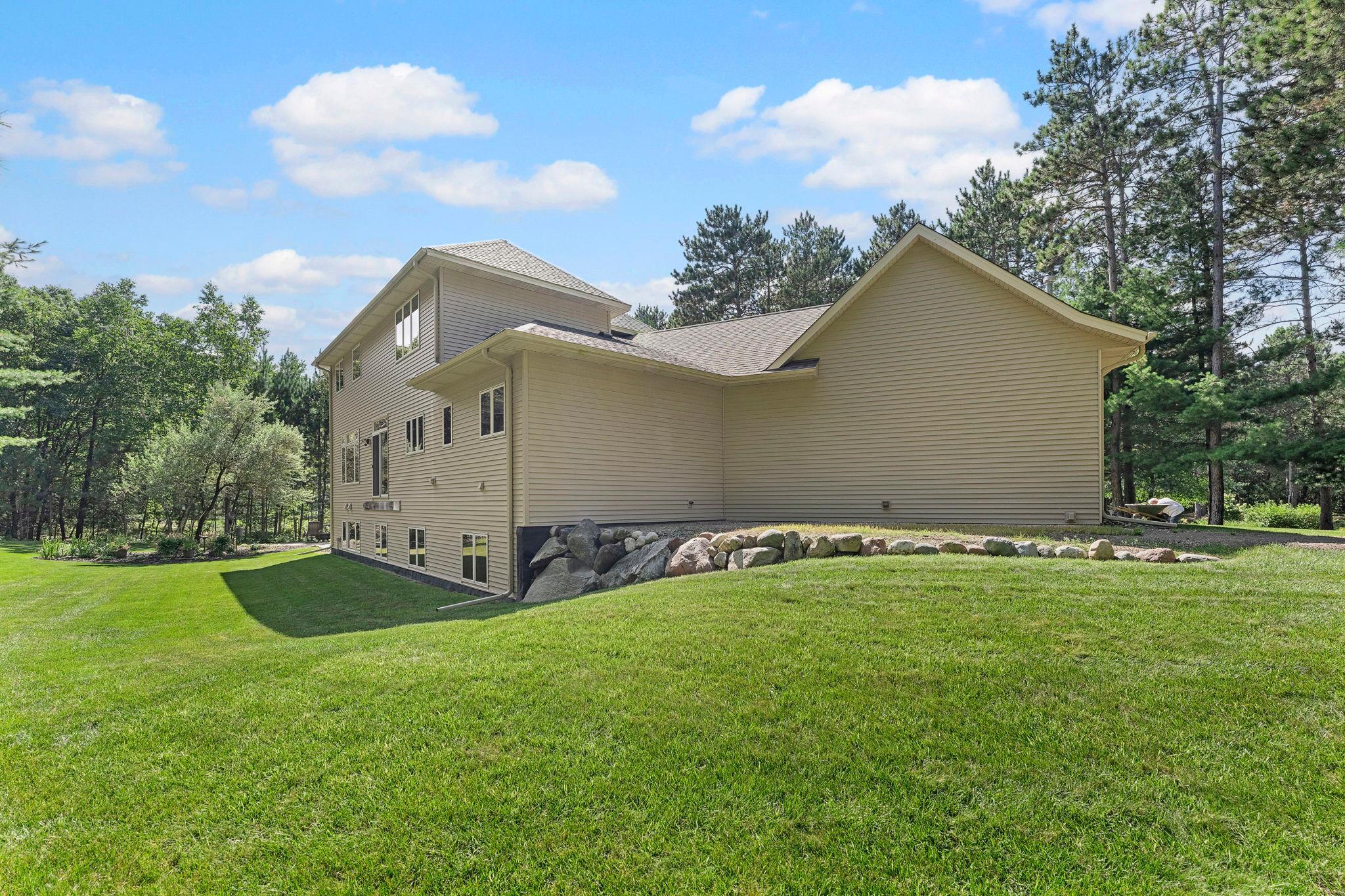 main property photo 81