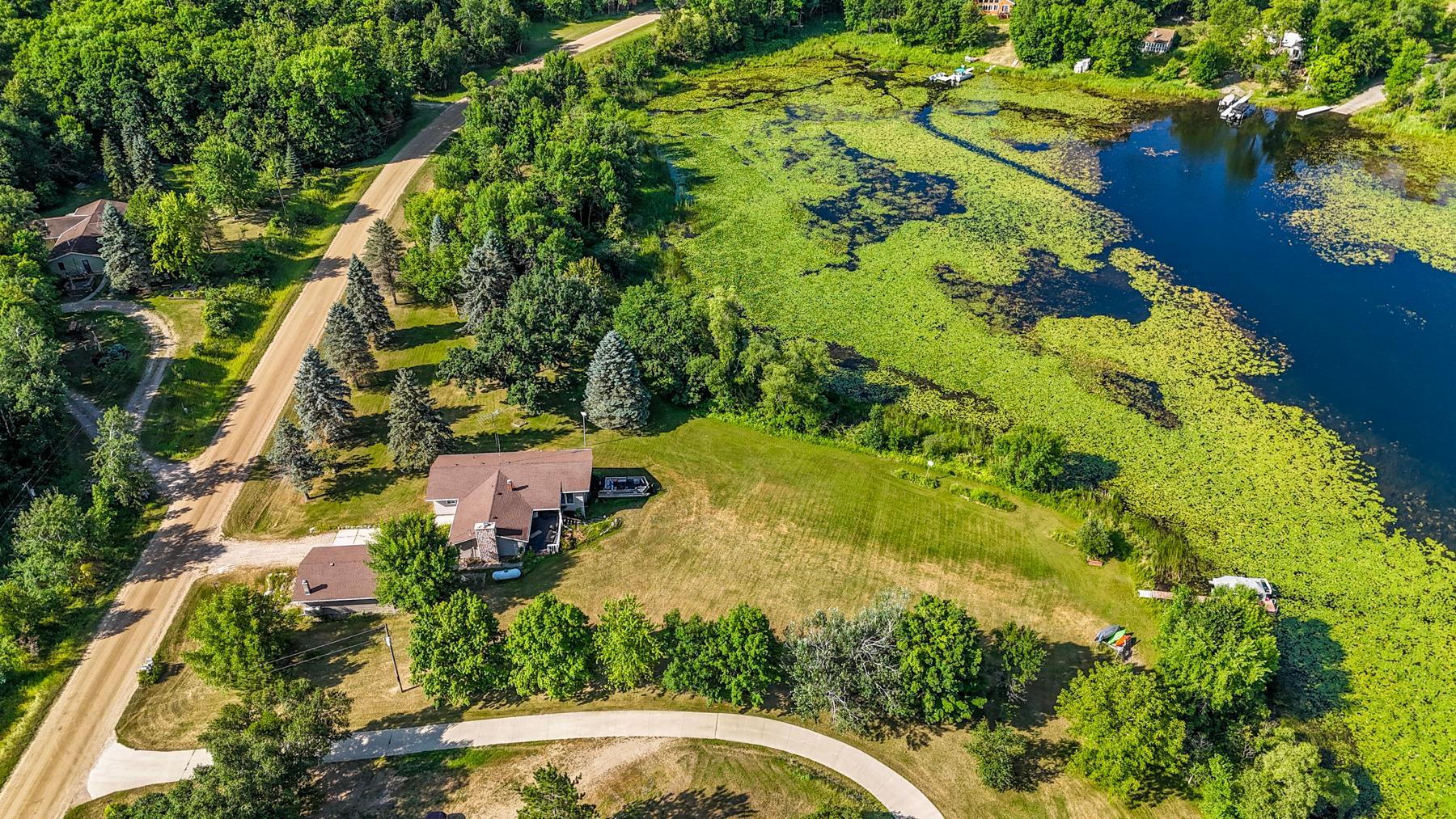 main property photo 3
