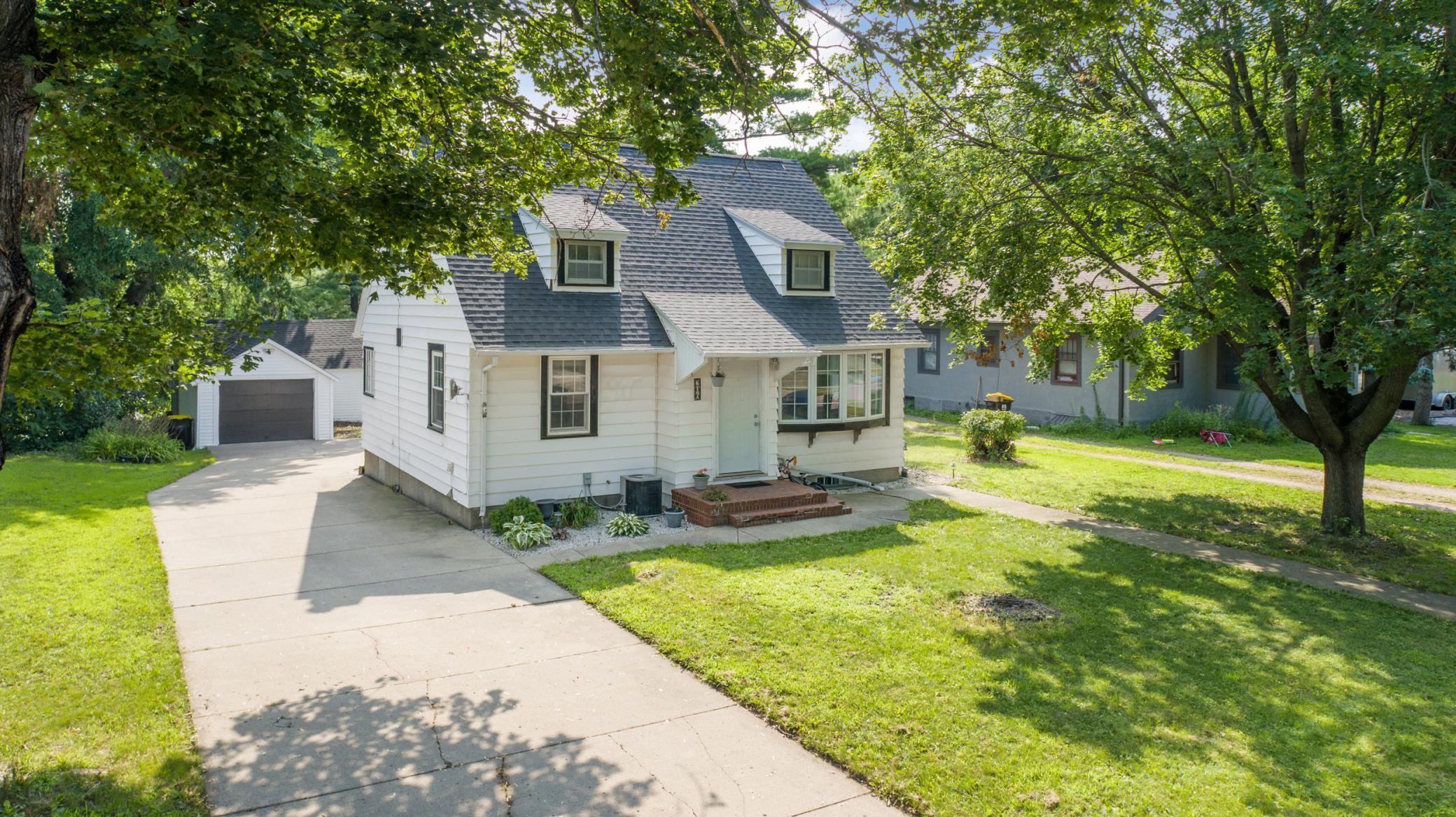 main property photo 27