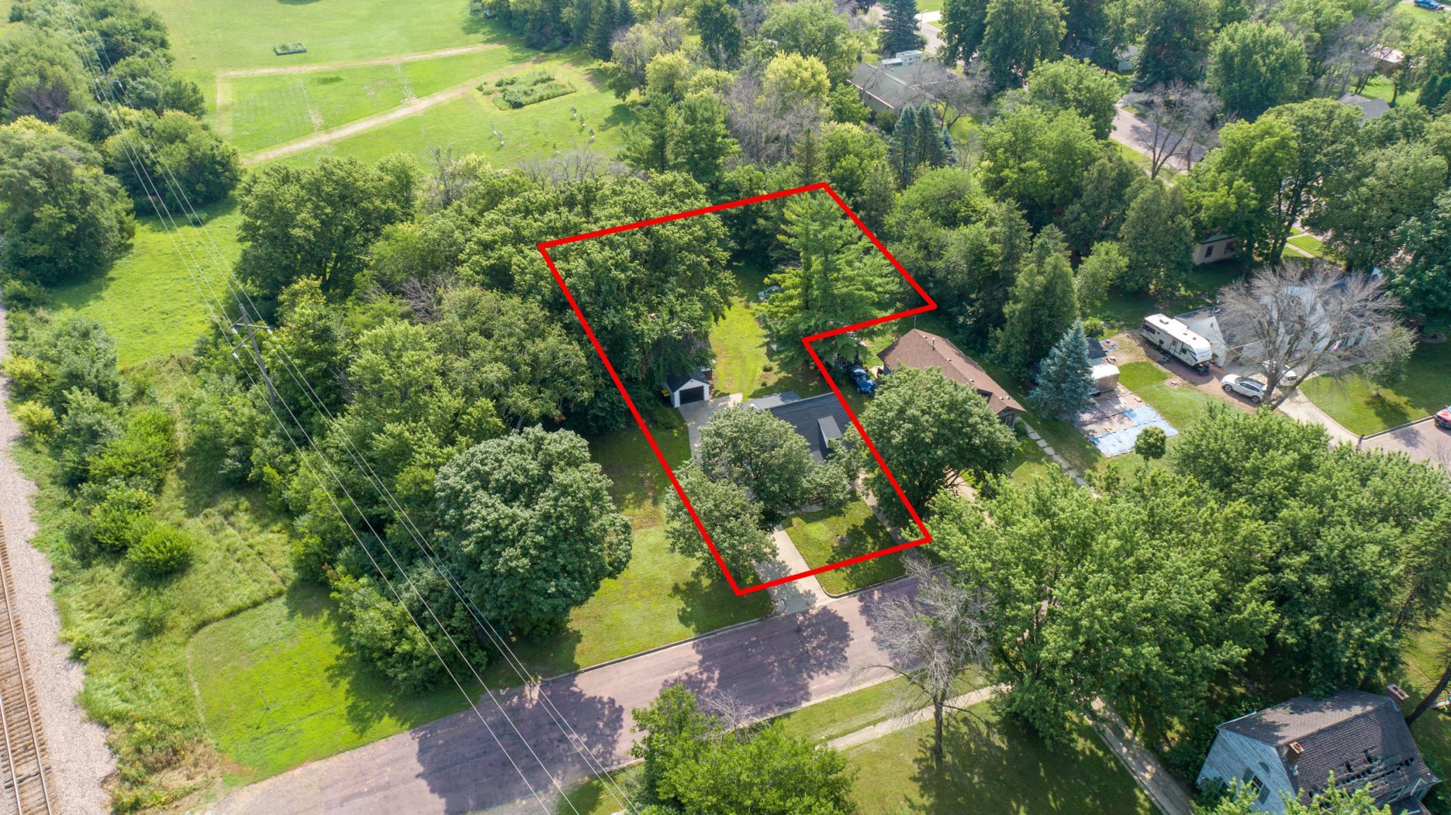 main property photo 35