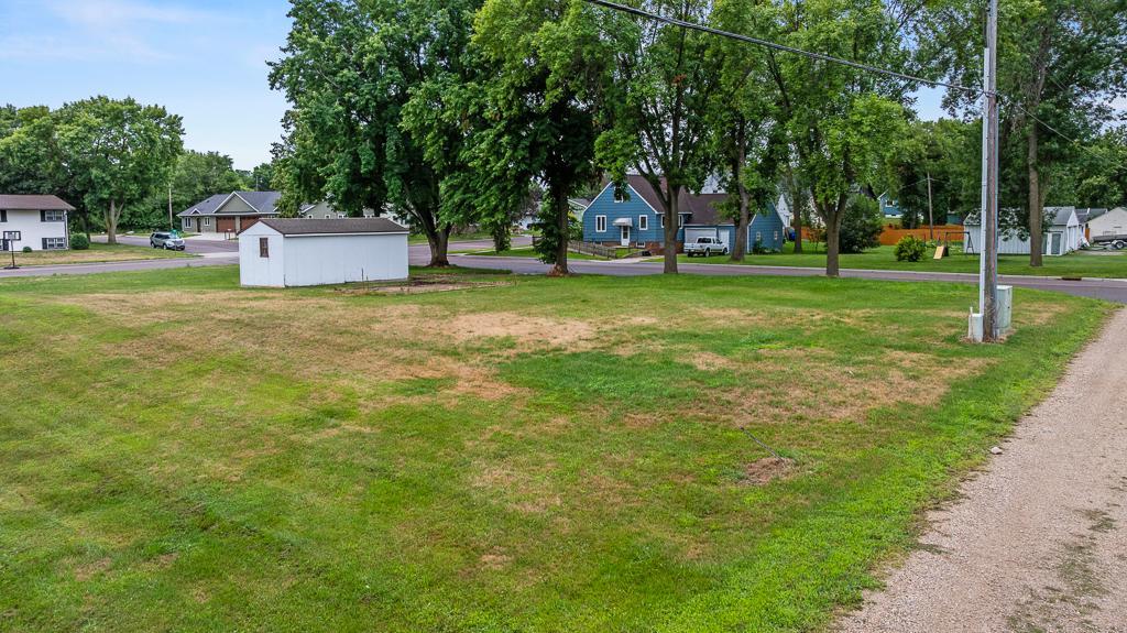 main property photo 12