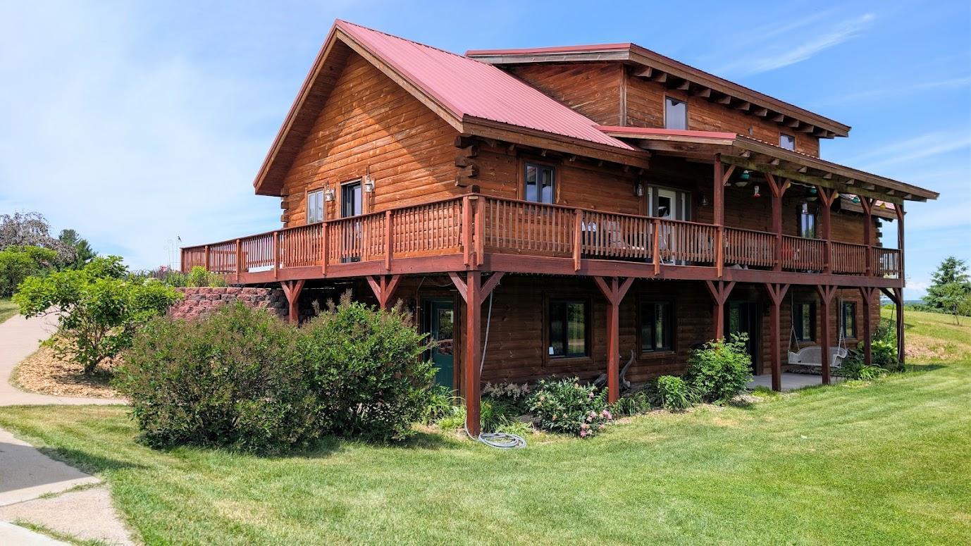 main property photo 3