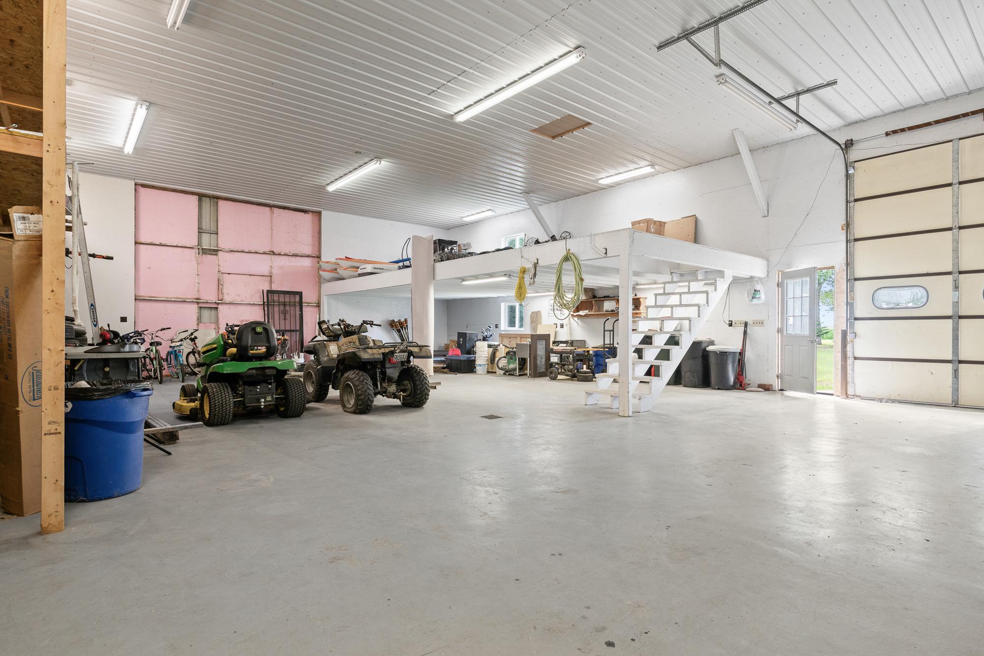 main property photo 54
