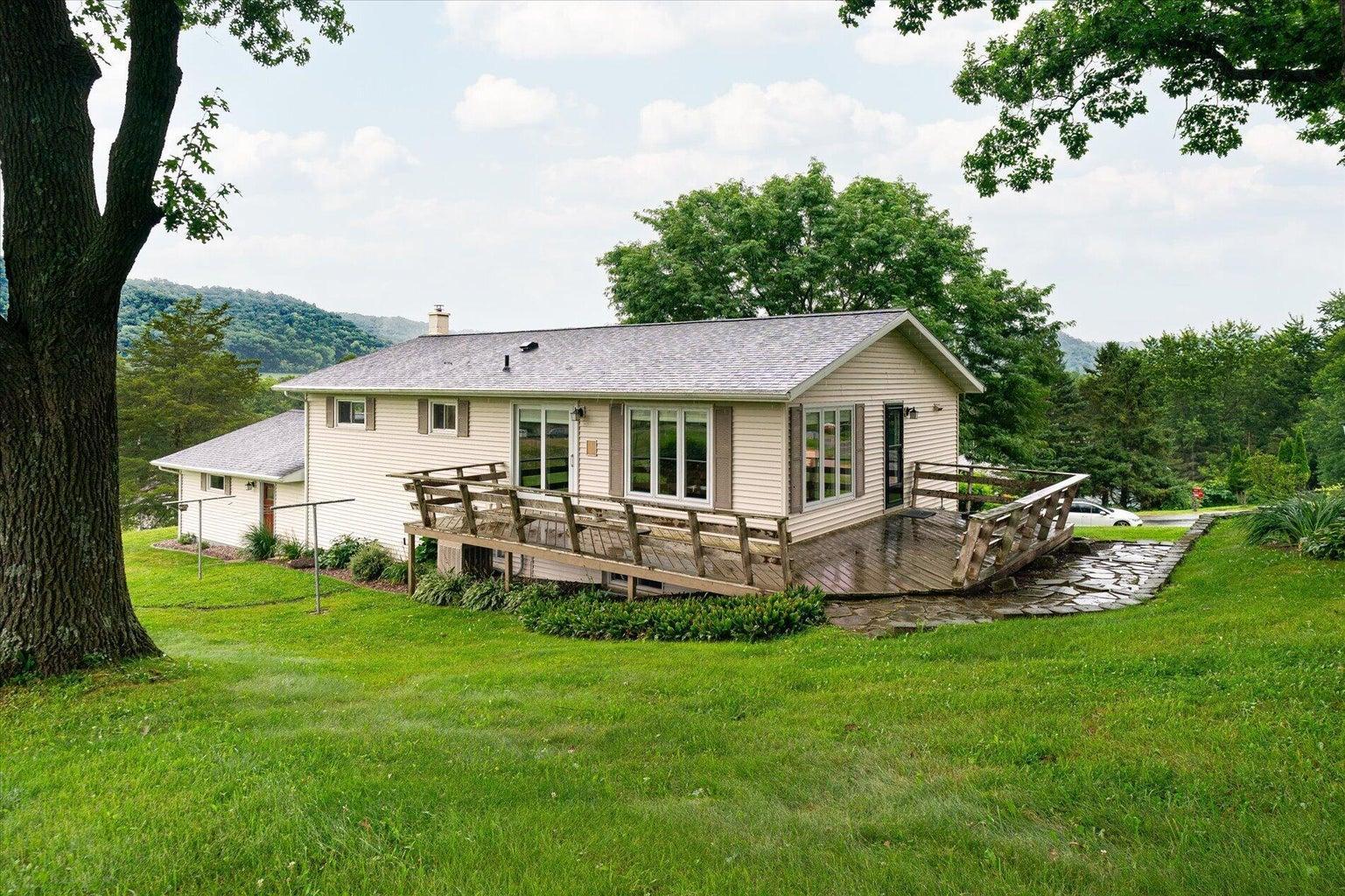 main property photo 16