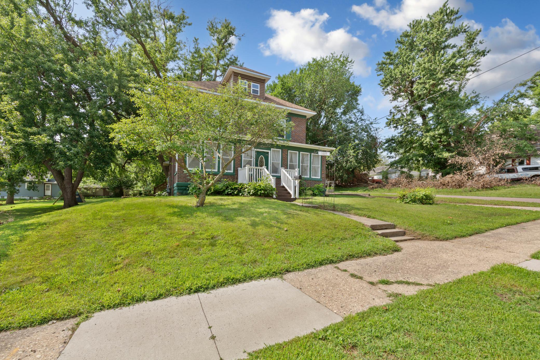 main property photo 41