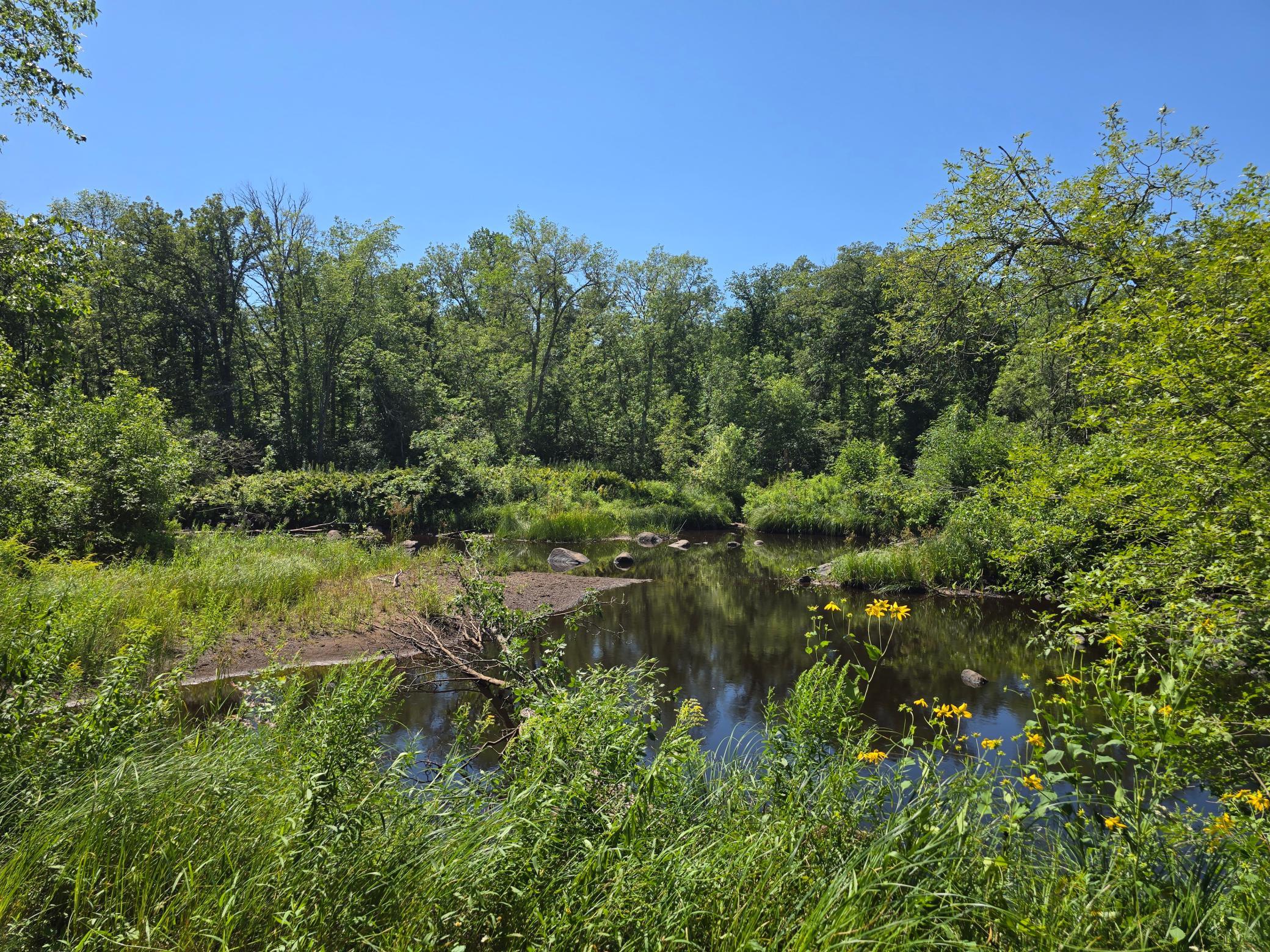 main property photo 0