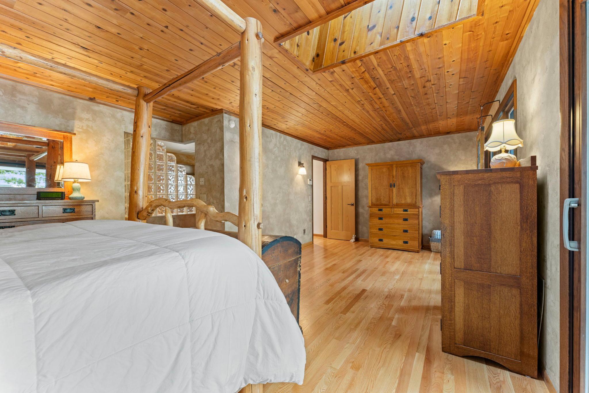 main property photo 49
