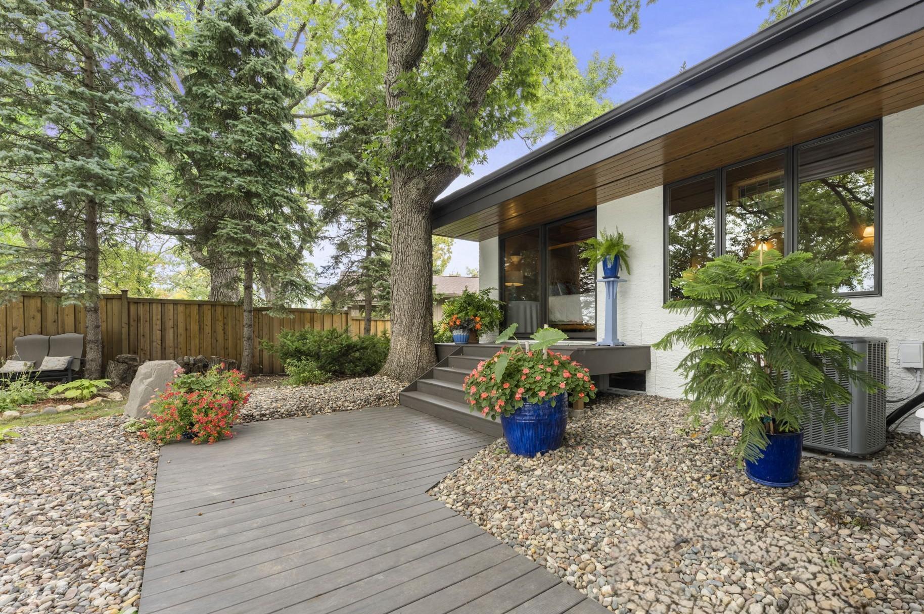 main property photo 59