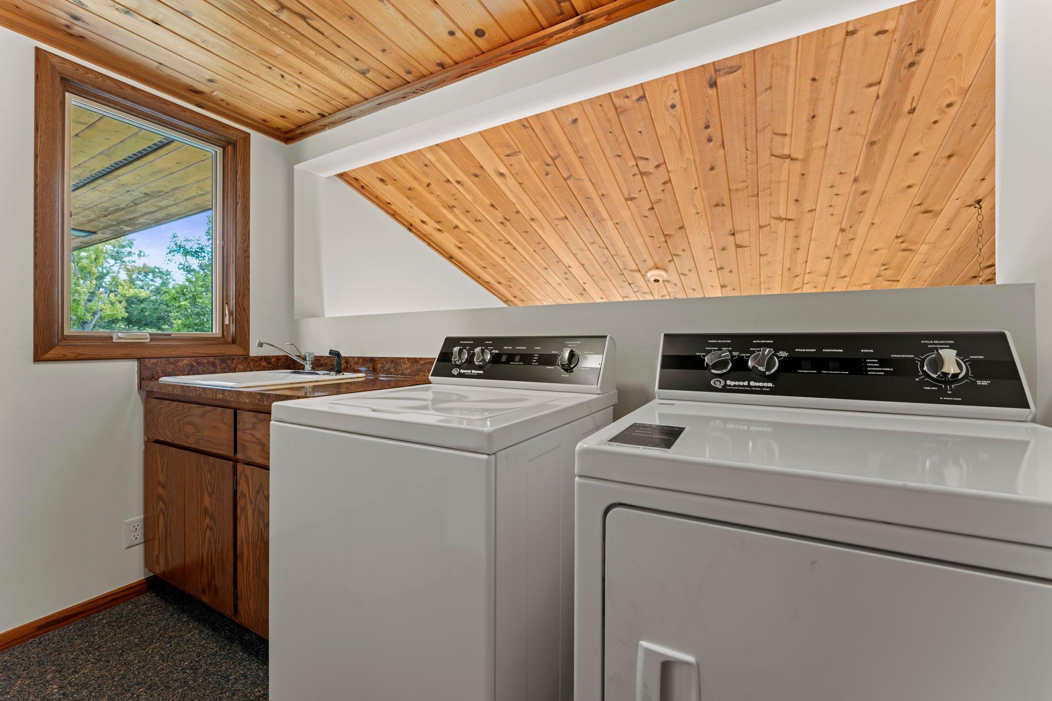 main property photo 60