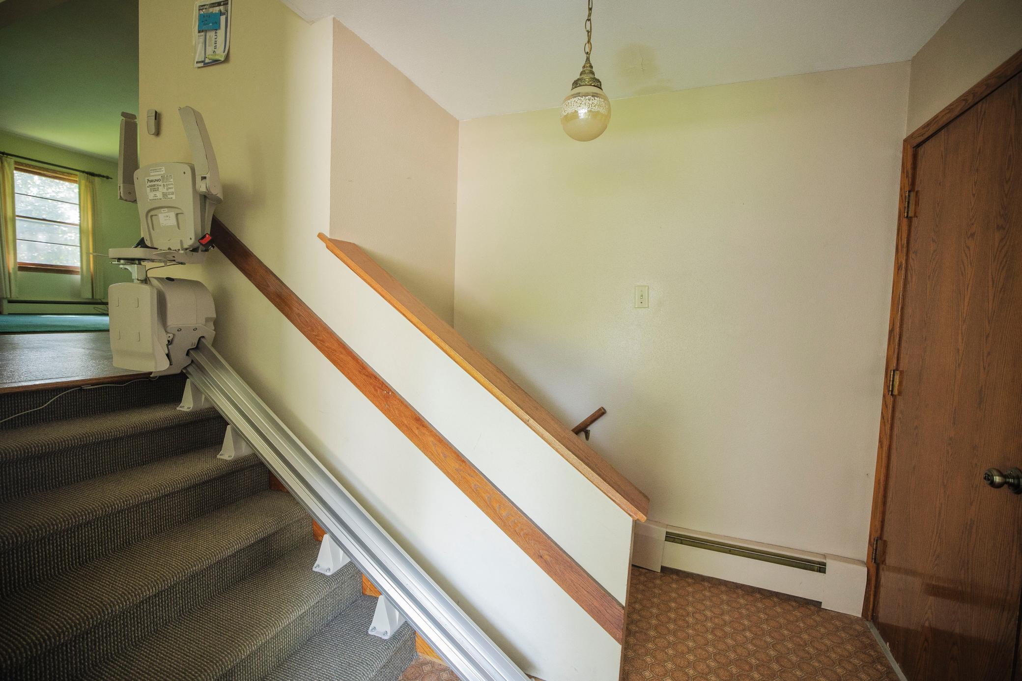 main property photo 9