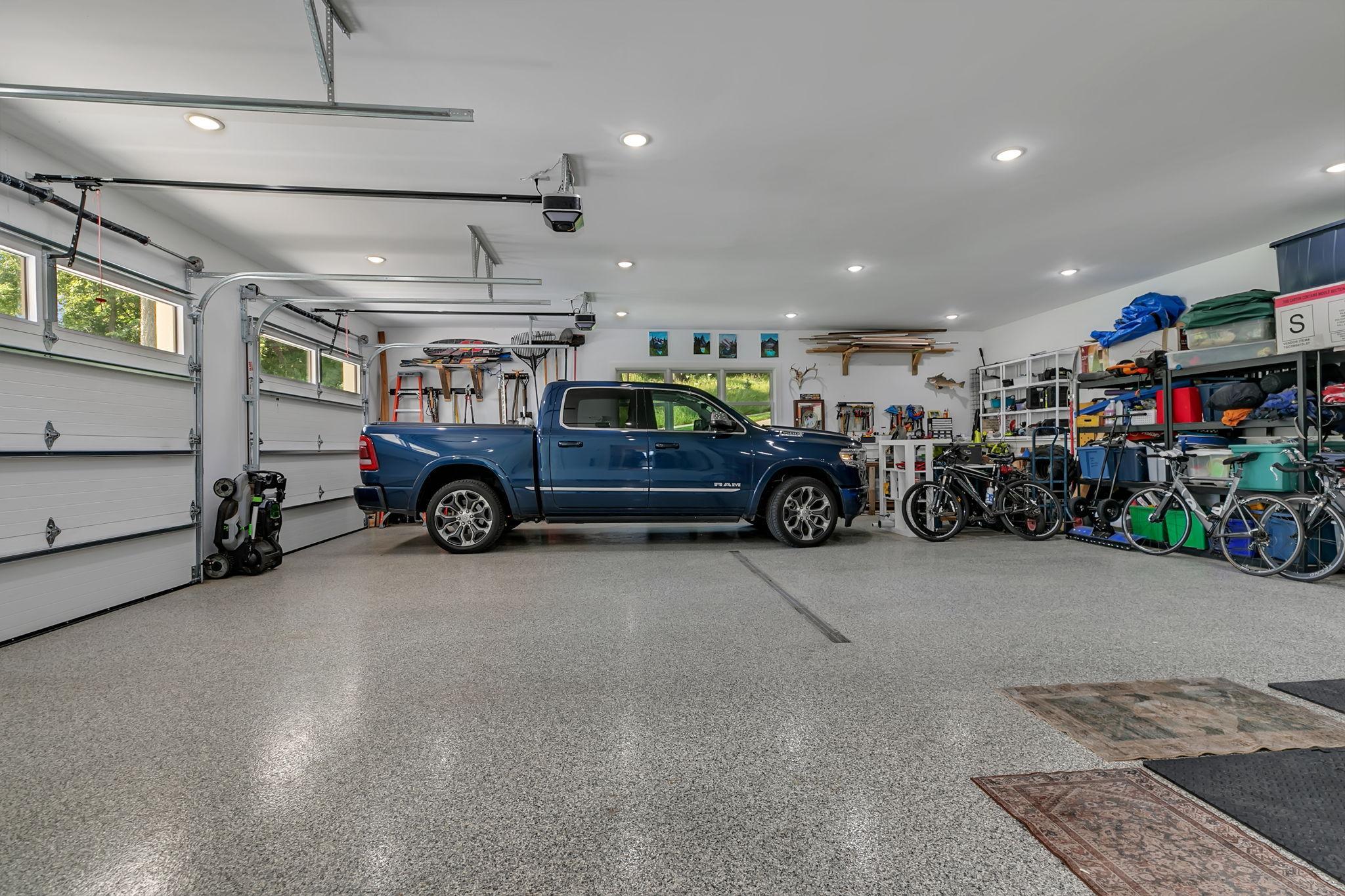 main property photo 74