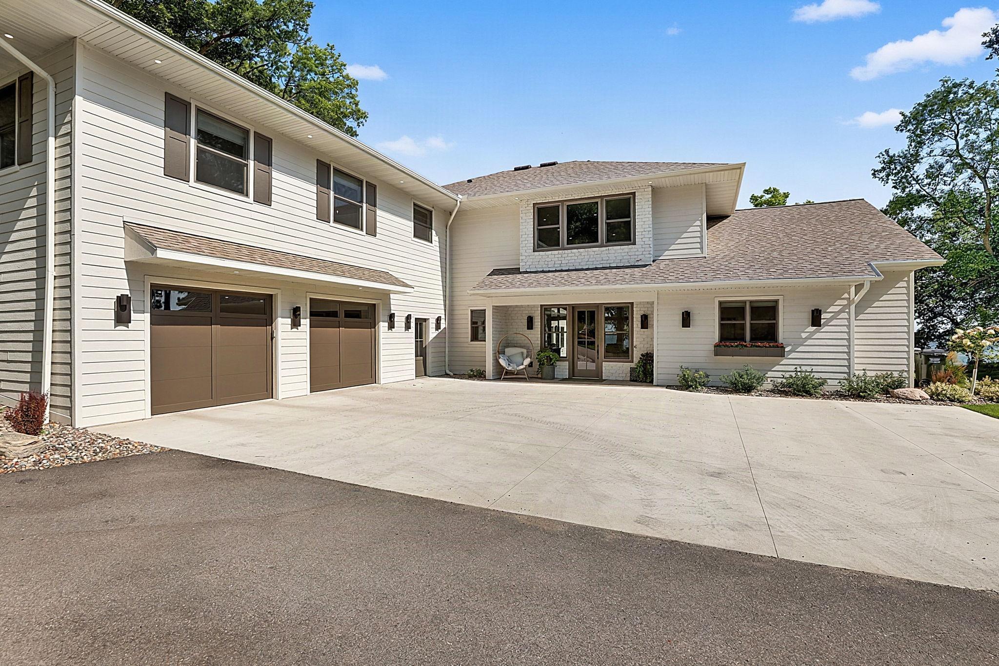 main property photo 75