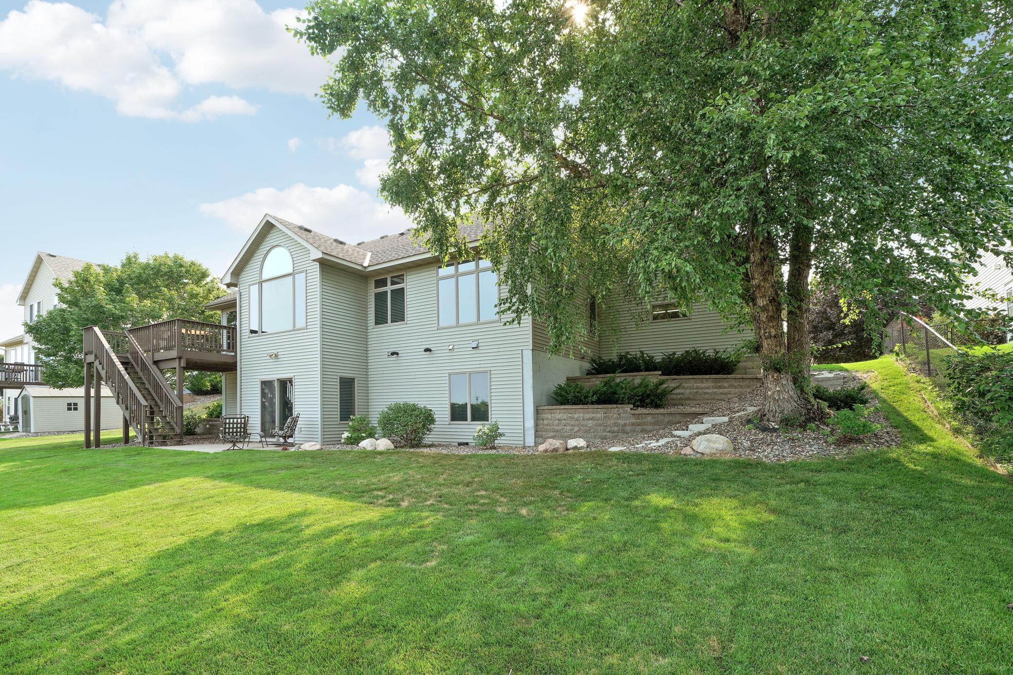 main property photo 40