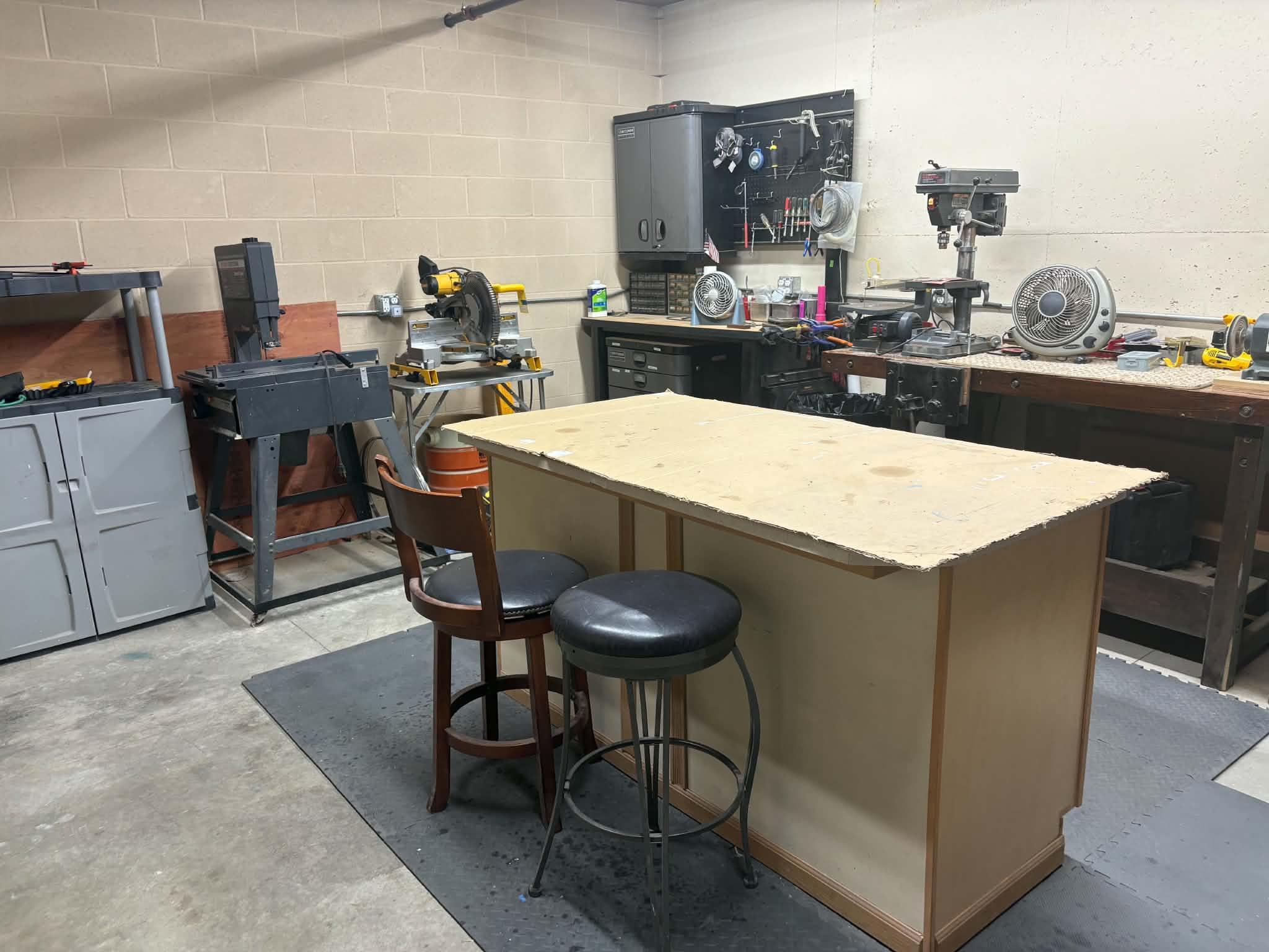 main property photo 40