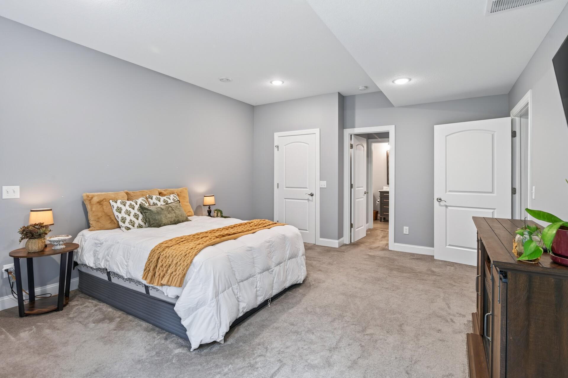 main property photo 63