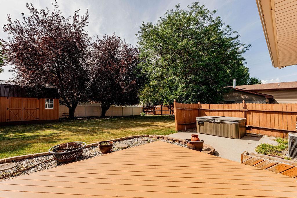 main property photo 46