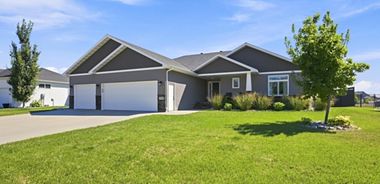 image of property with 5 Bed | 3 Bath | 3,624 Sqft