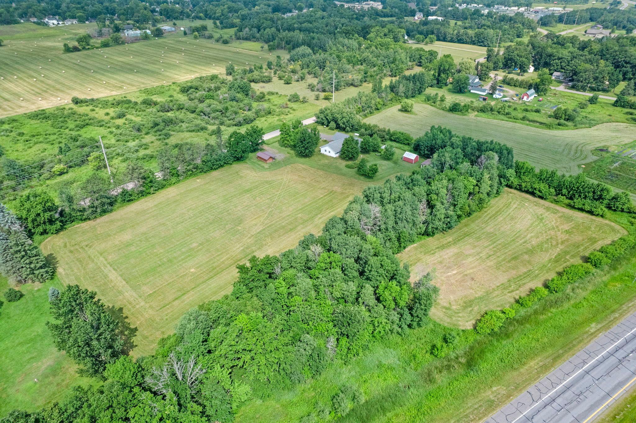 main property photo 90