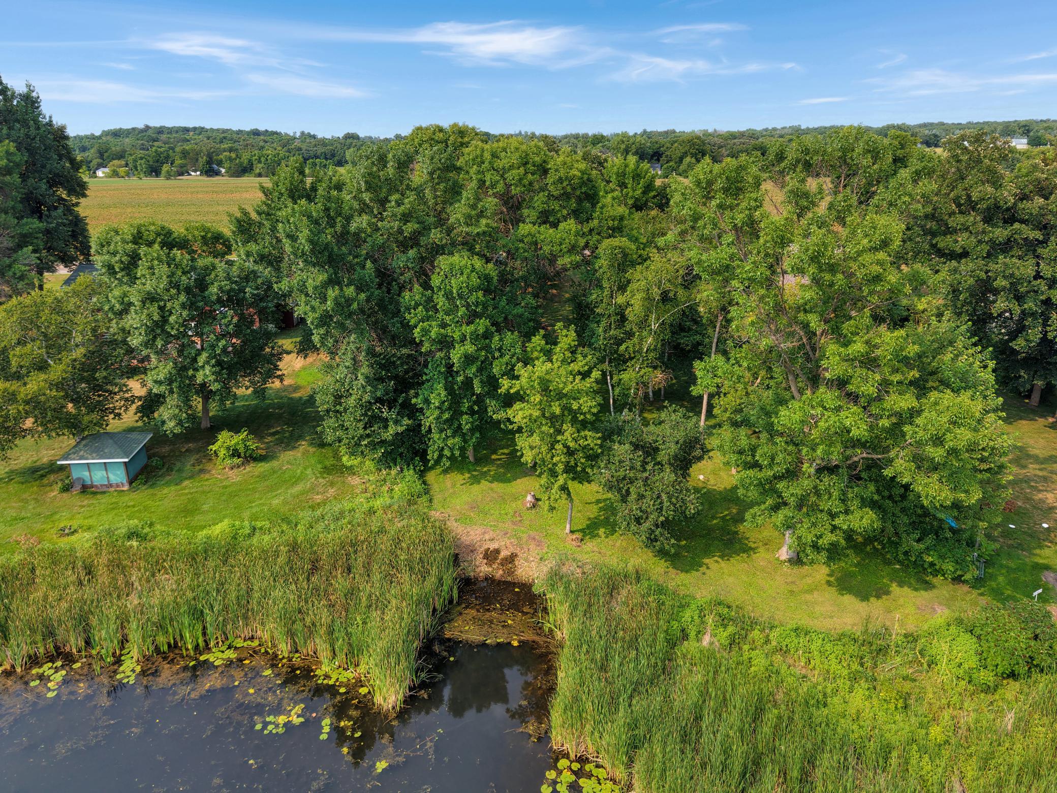 main property photo 16