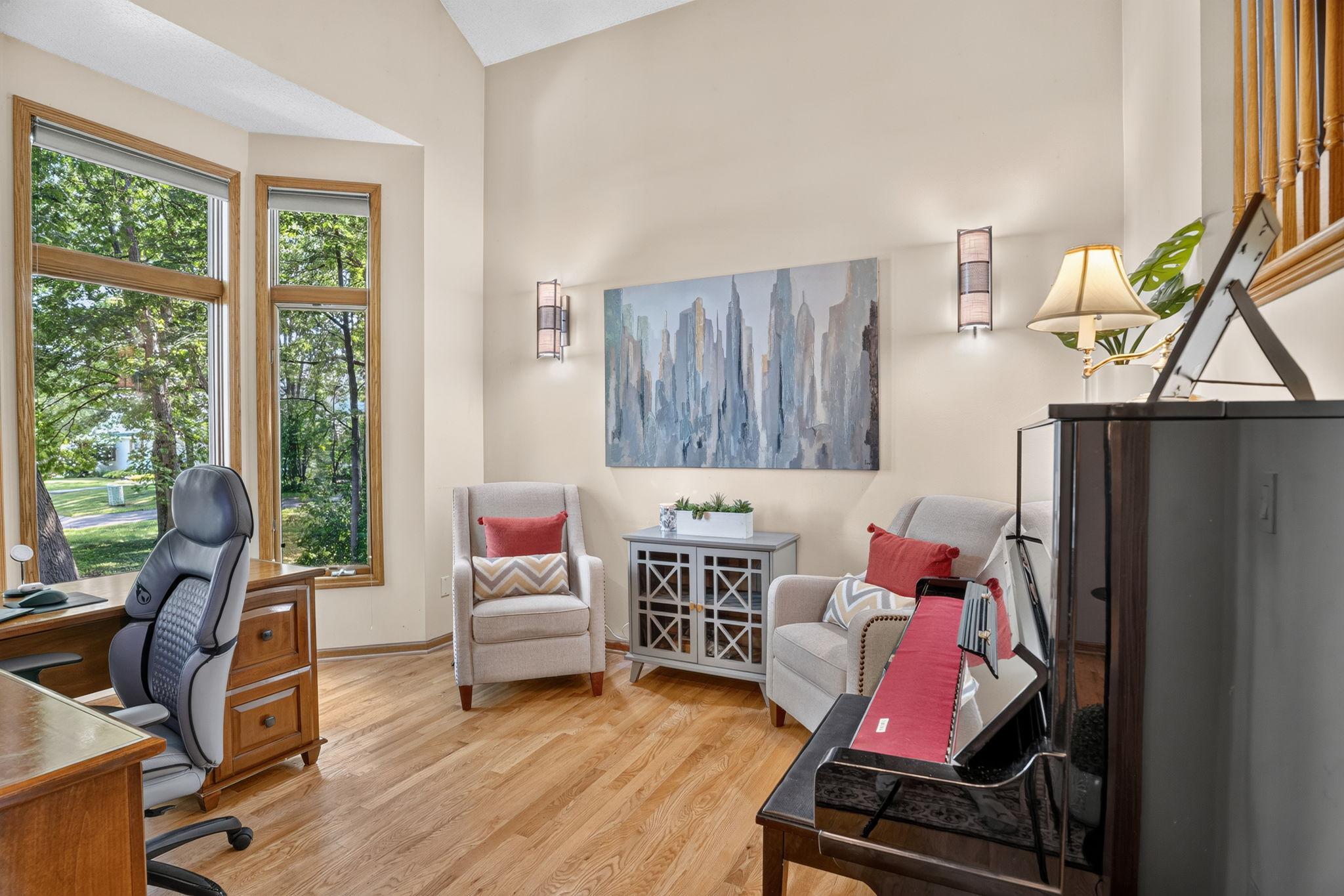 main property photo 19
