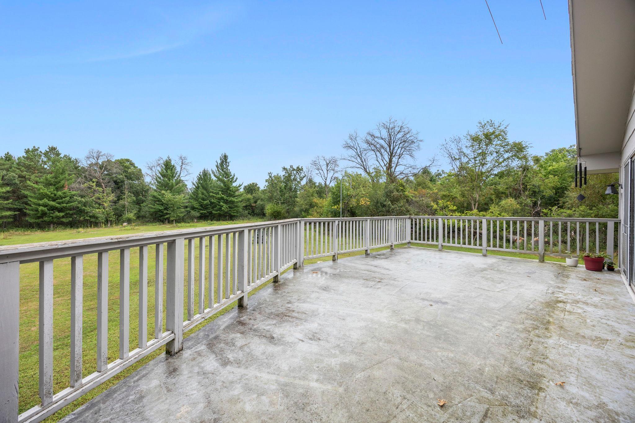 main property photo 78
