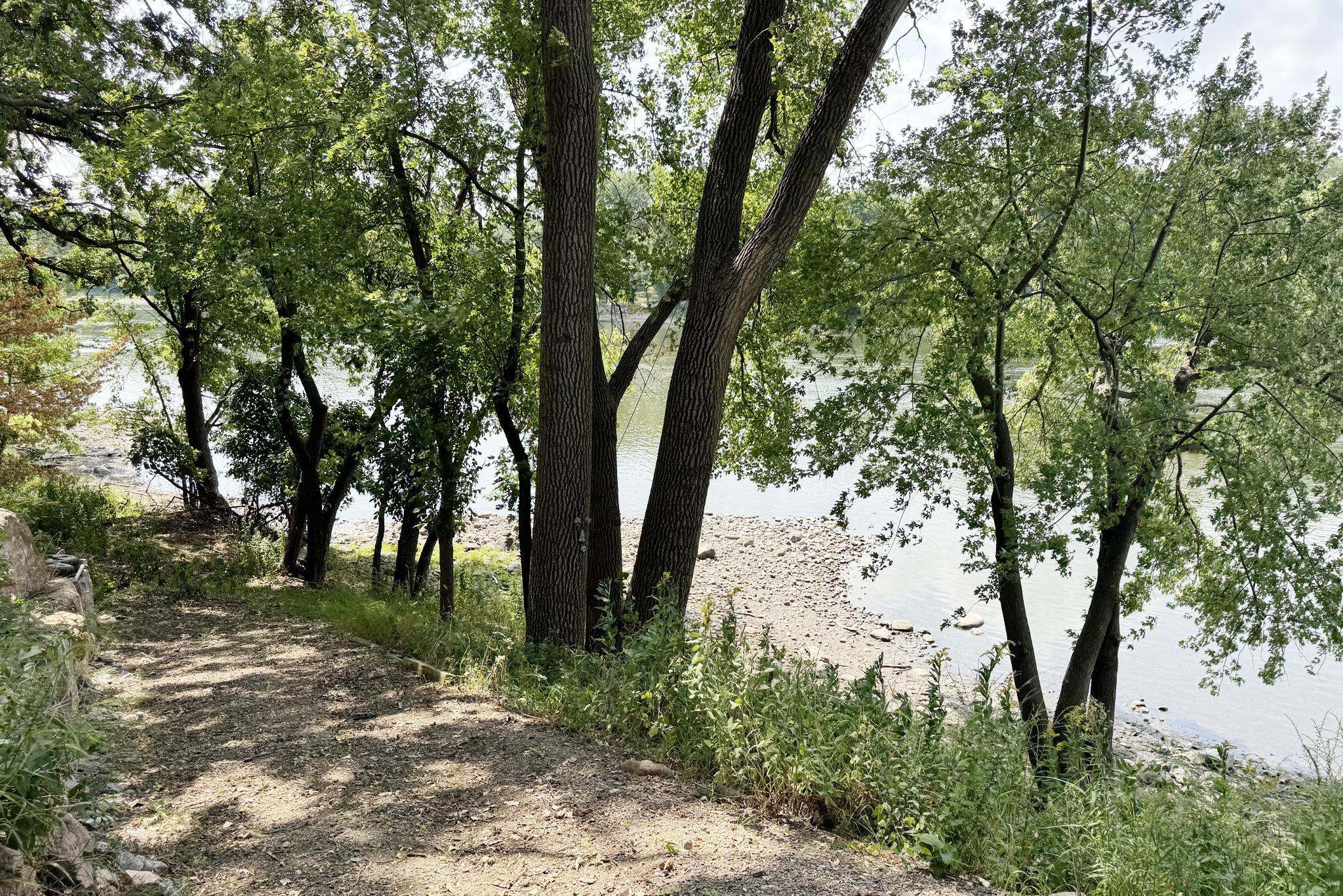 main property photo 50