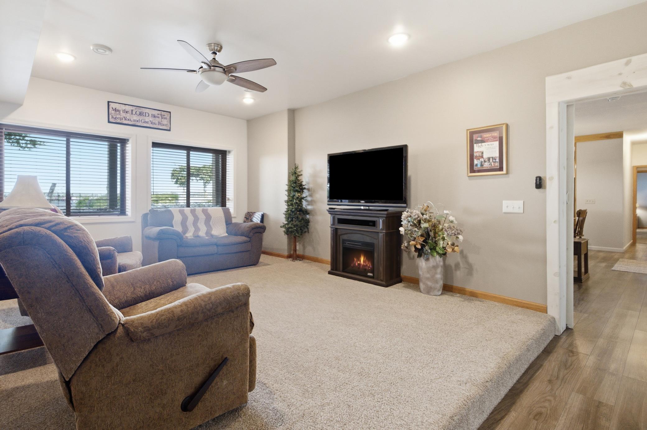 main property photo 62