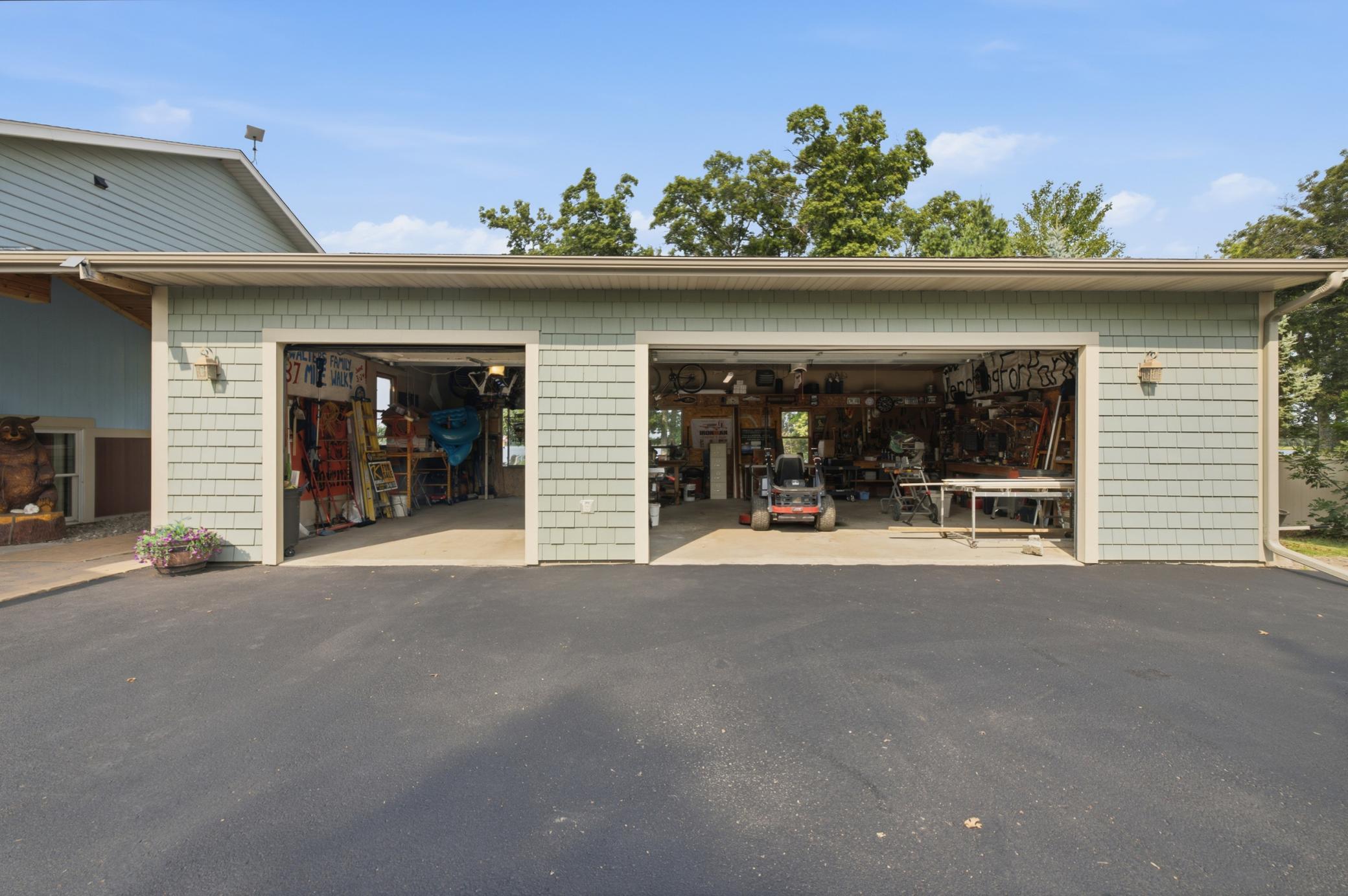 main property photo 70