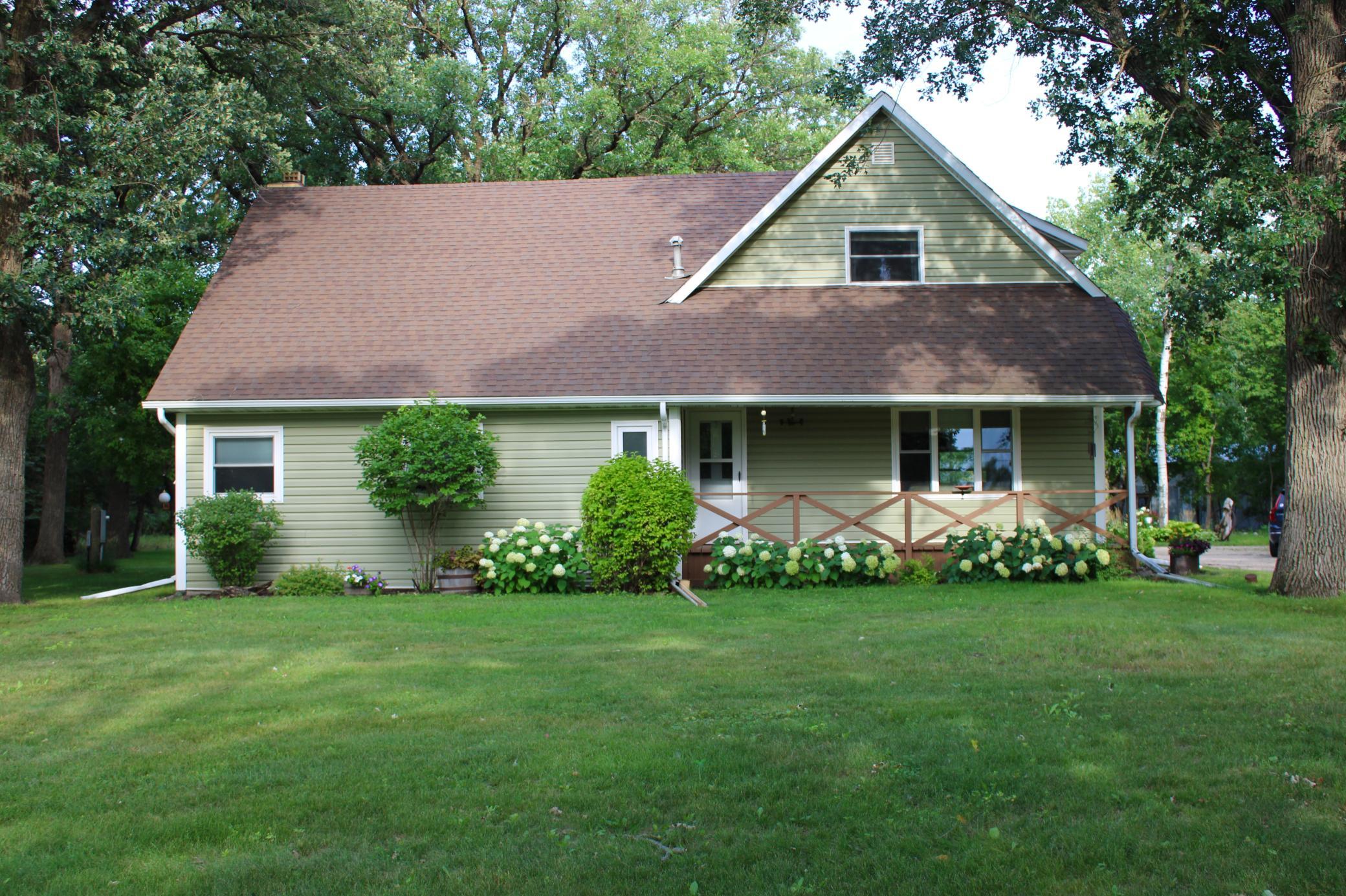 main property photo 37