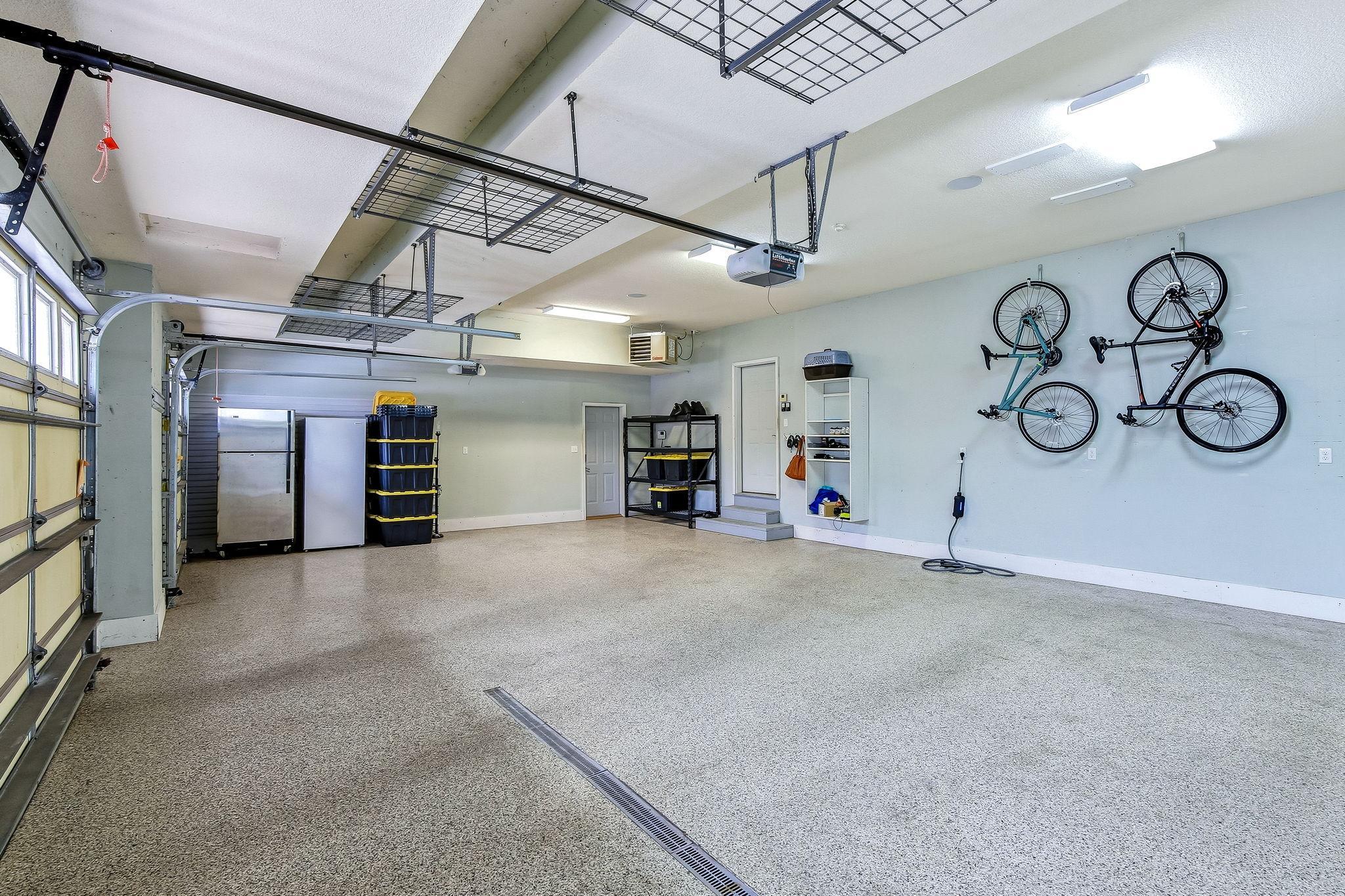 main property photo 70