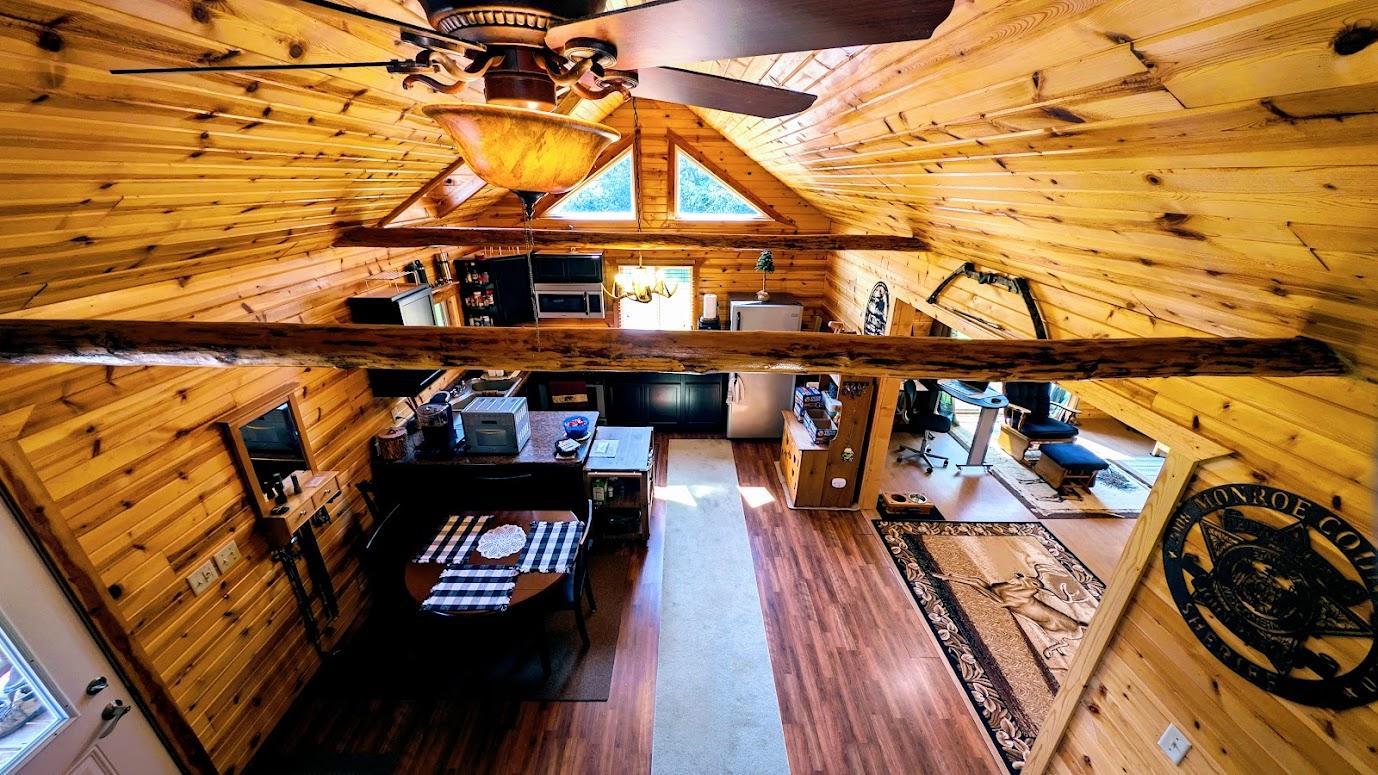 main property photo 24