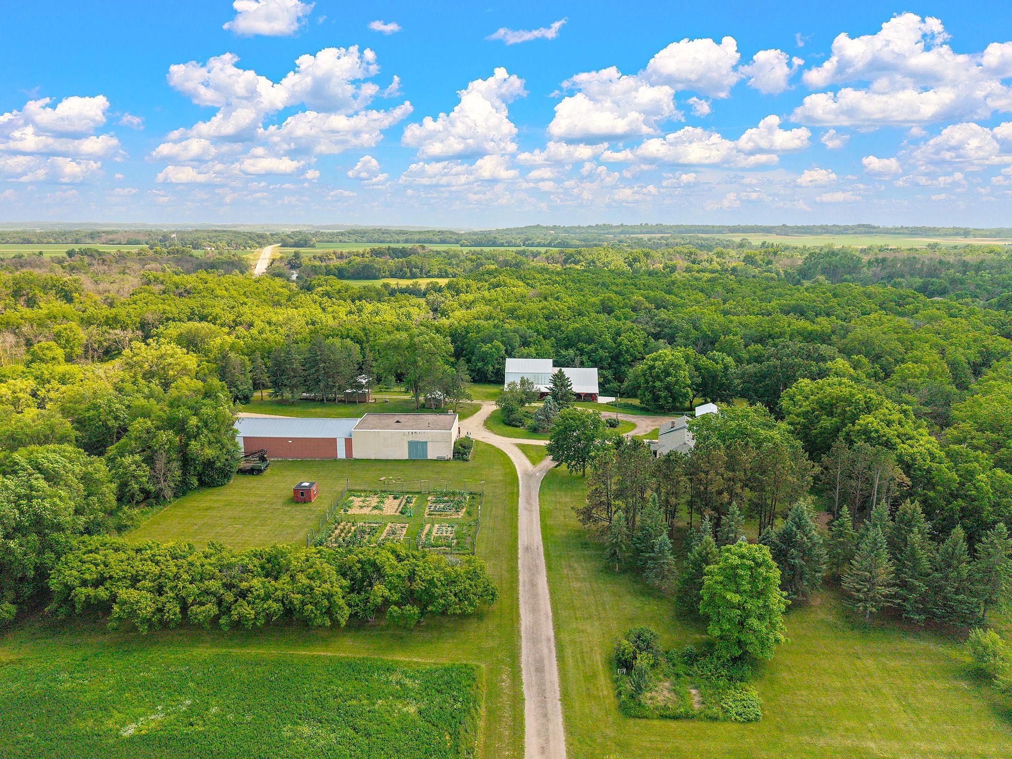 main property photo 78