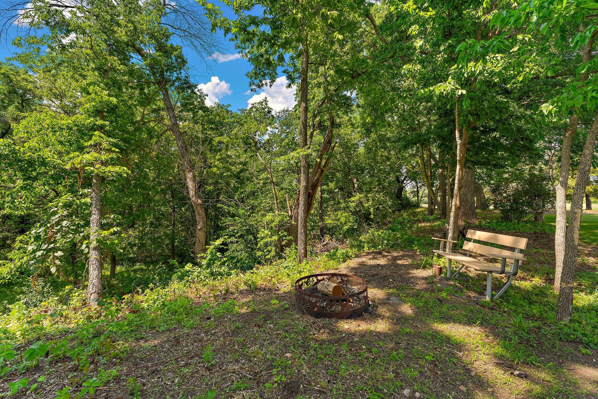 main property photo 8