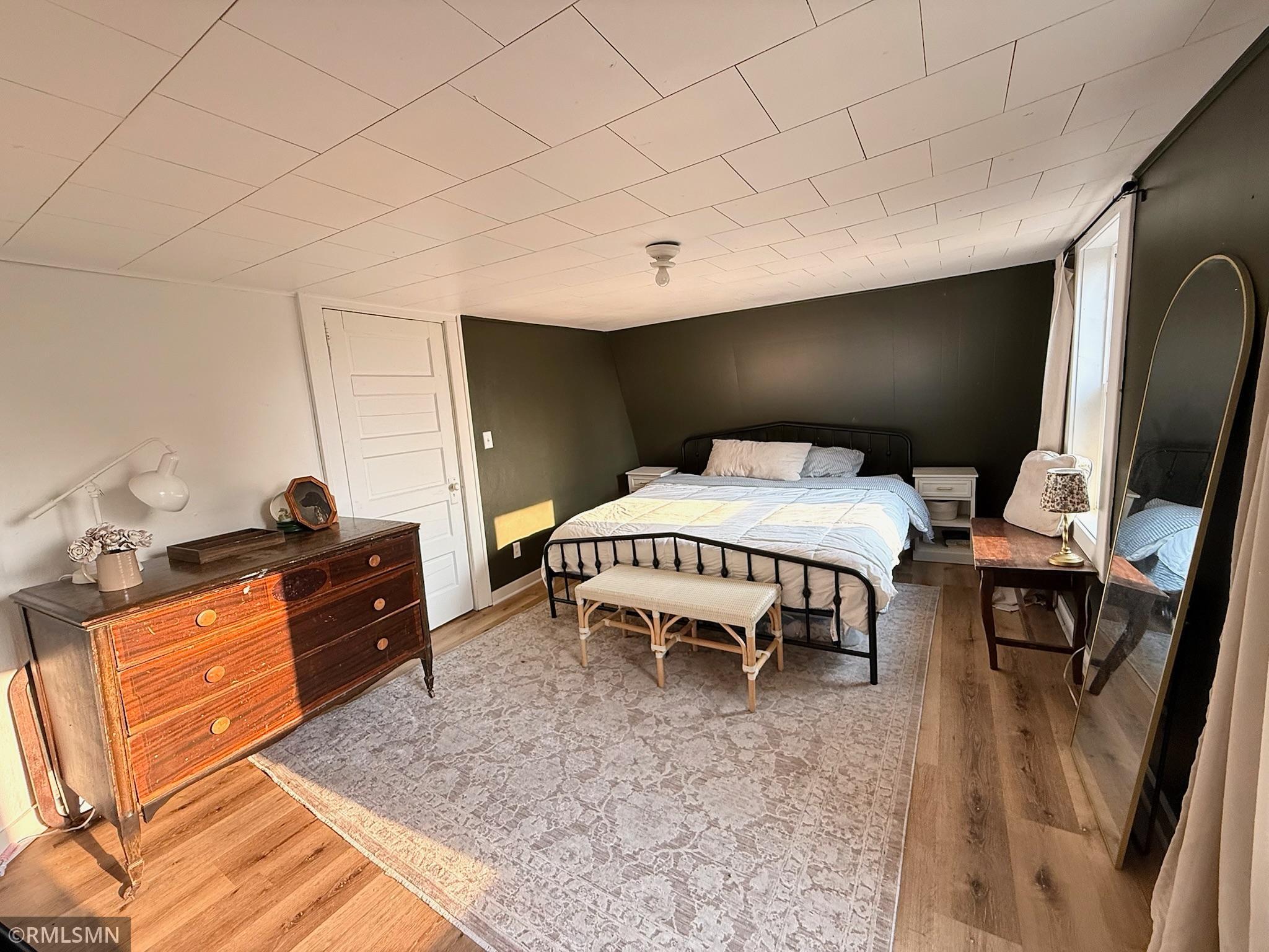main property photo 47