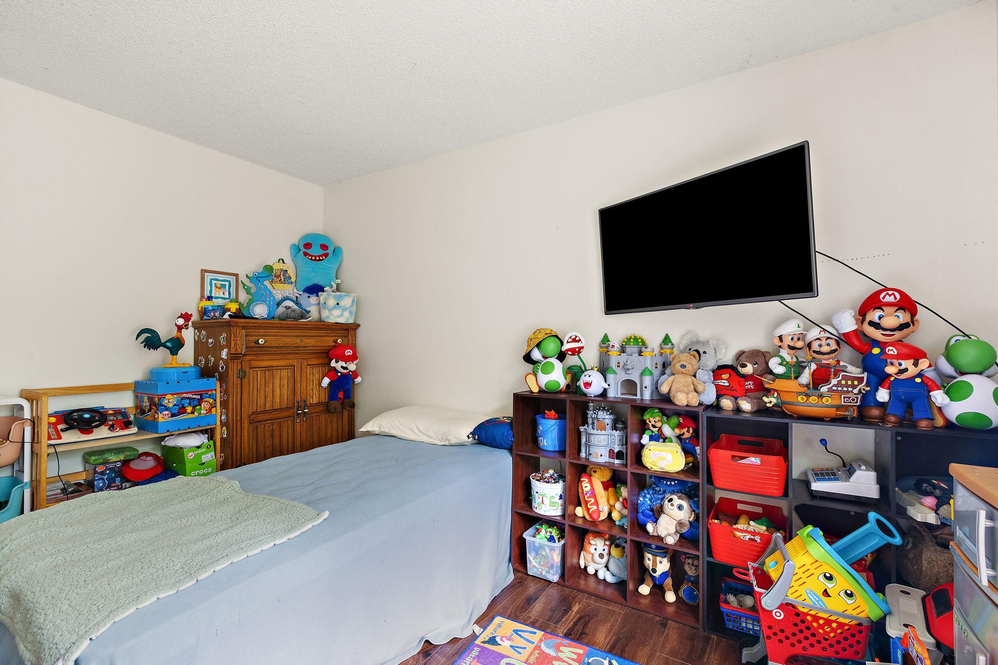 main property photo 48