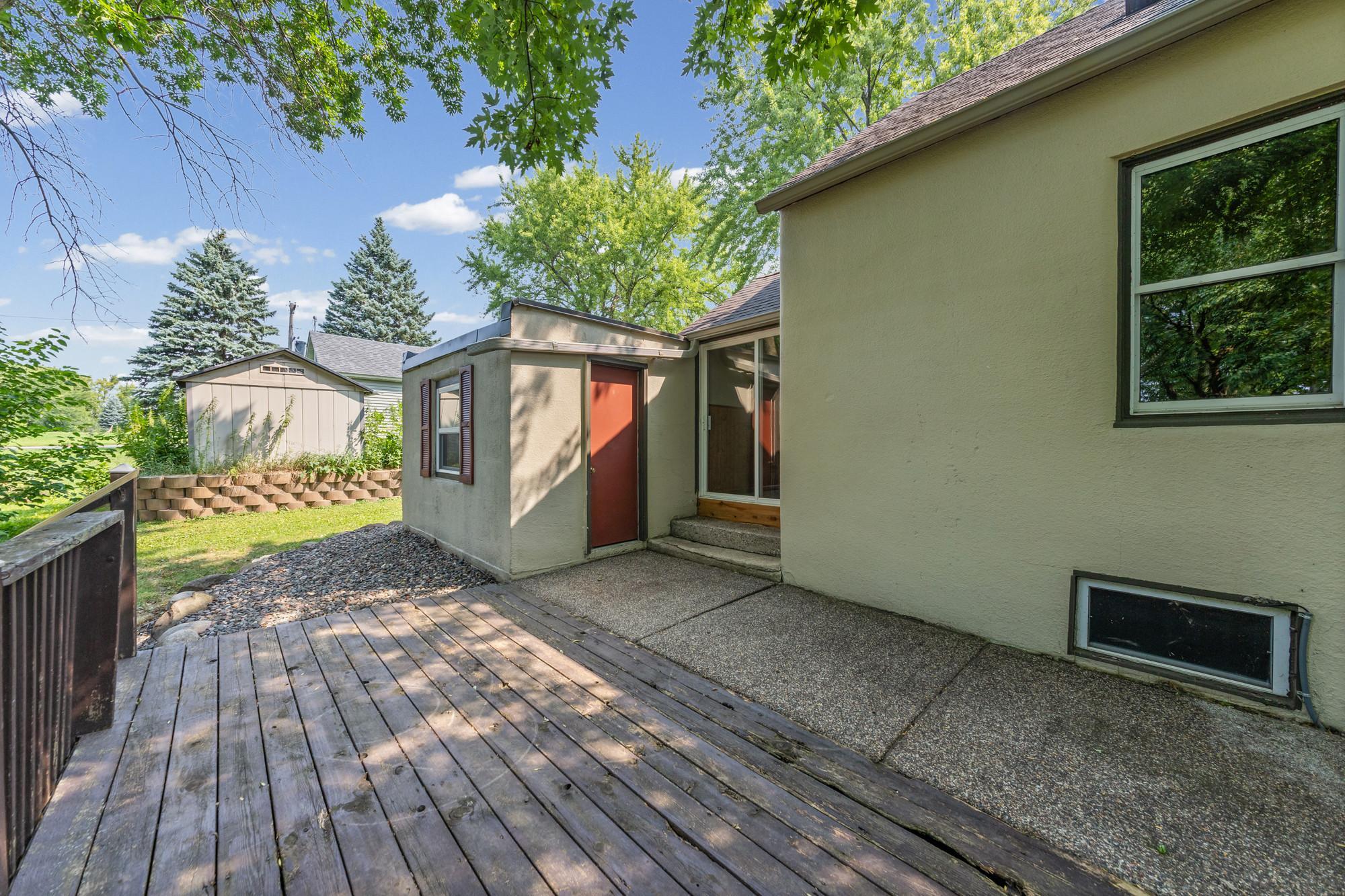 main property photo 44