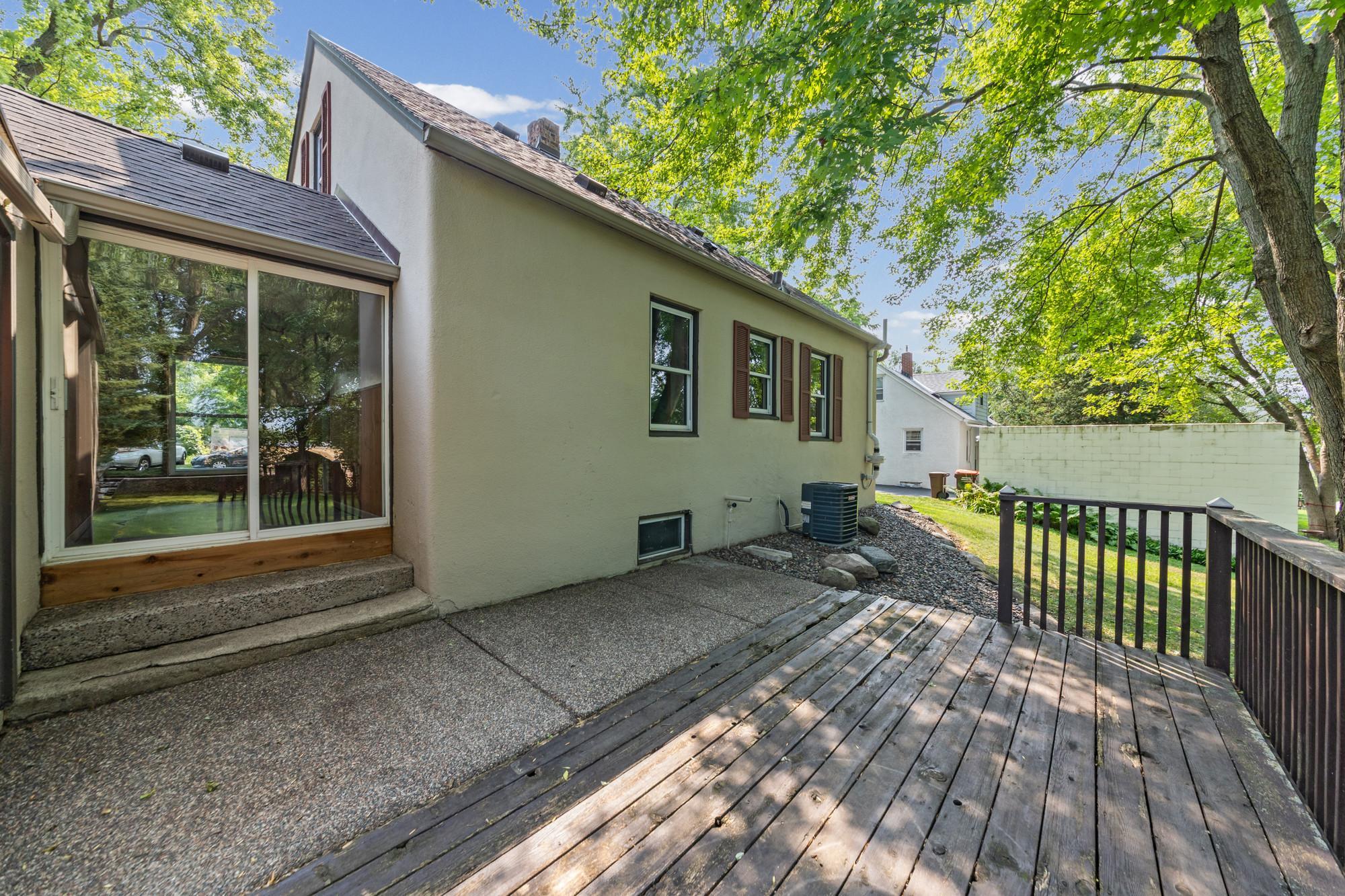 main property photo 45