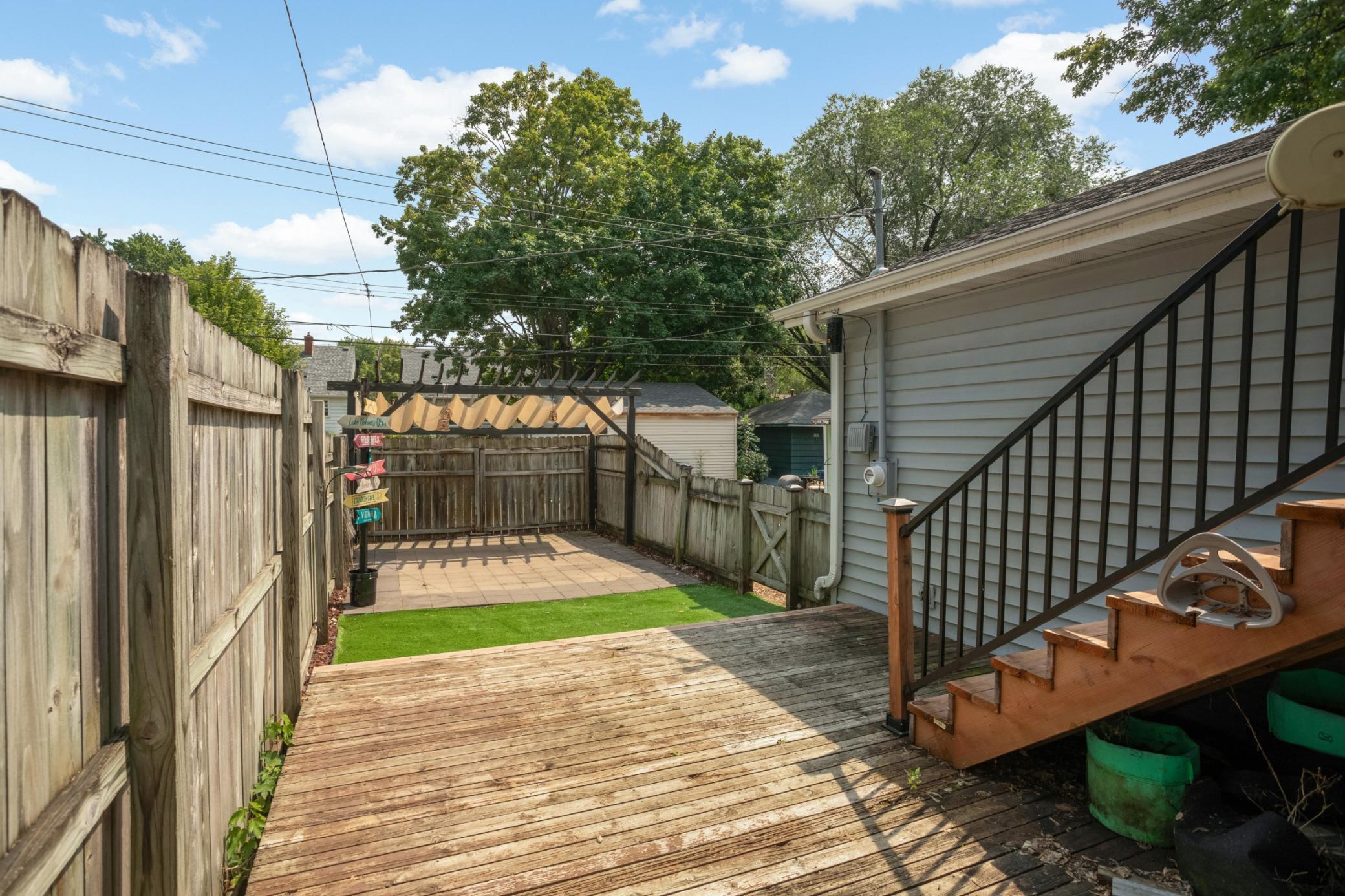 main property photo 30