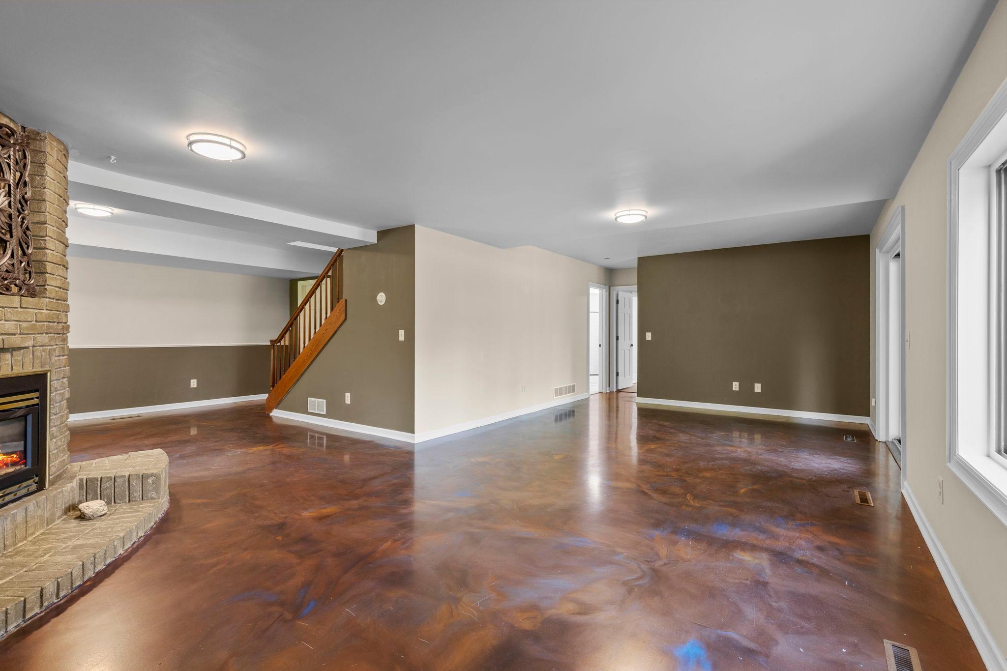 main property photo 61