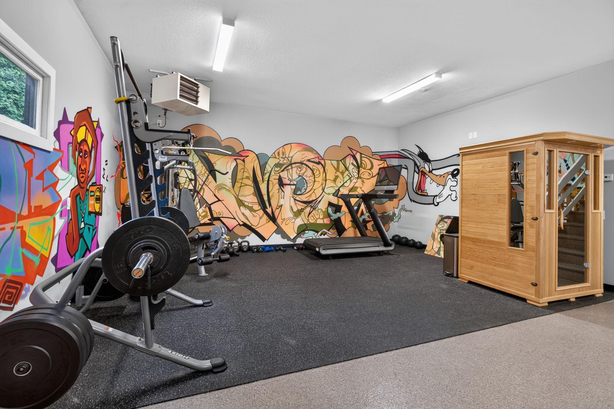 main property photo 78