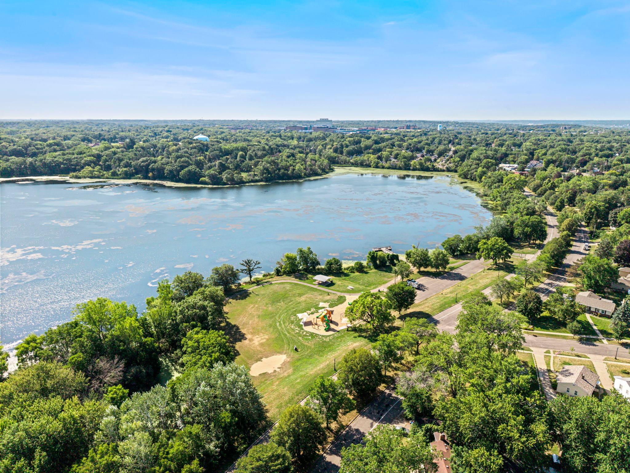 main property photo 22