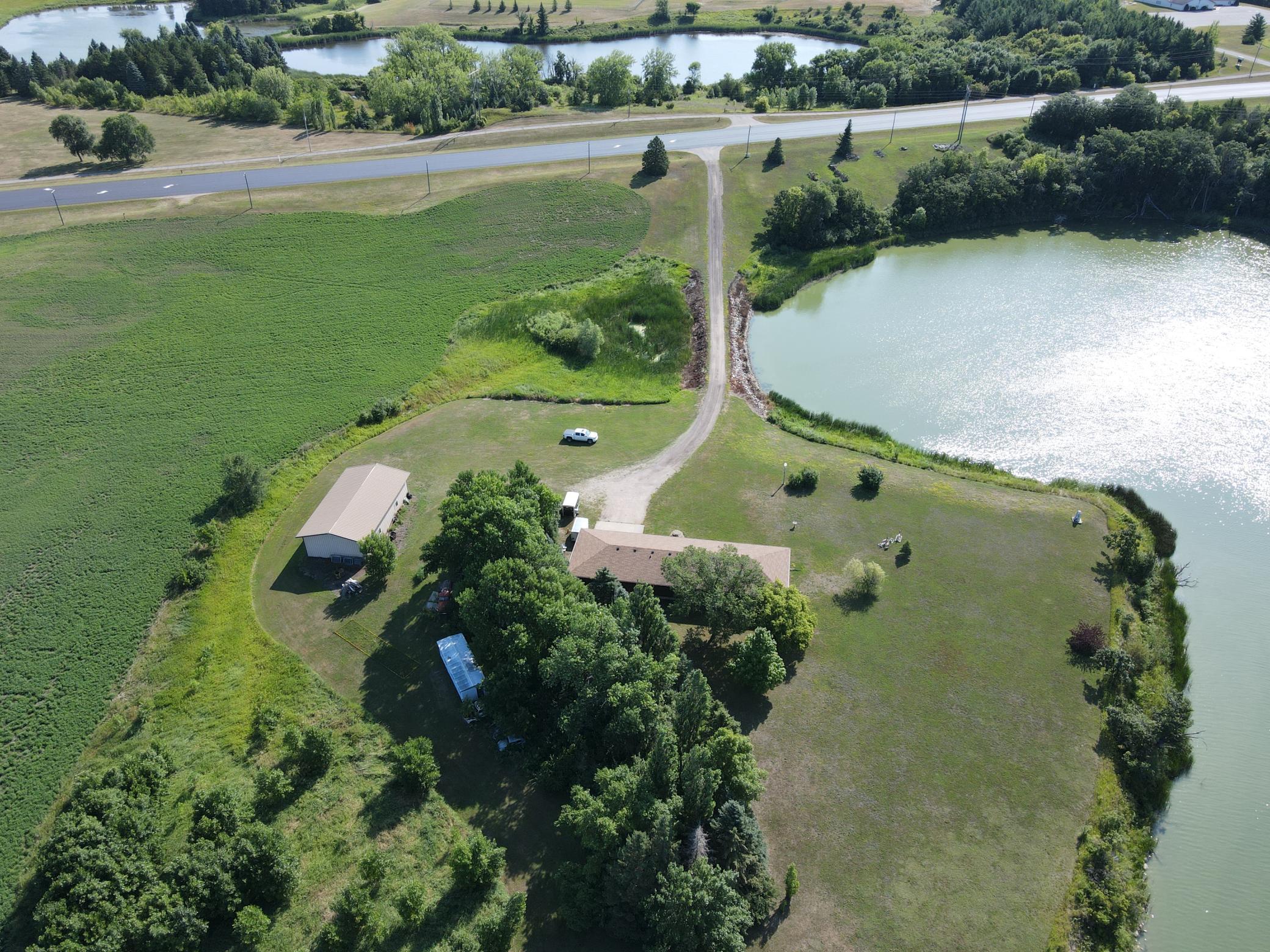 main property photo 14