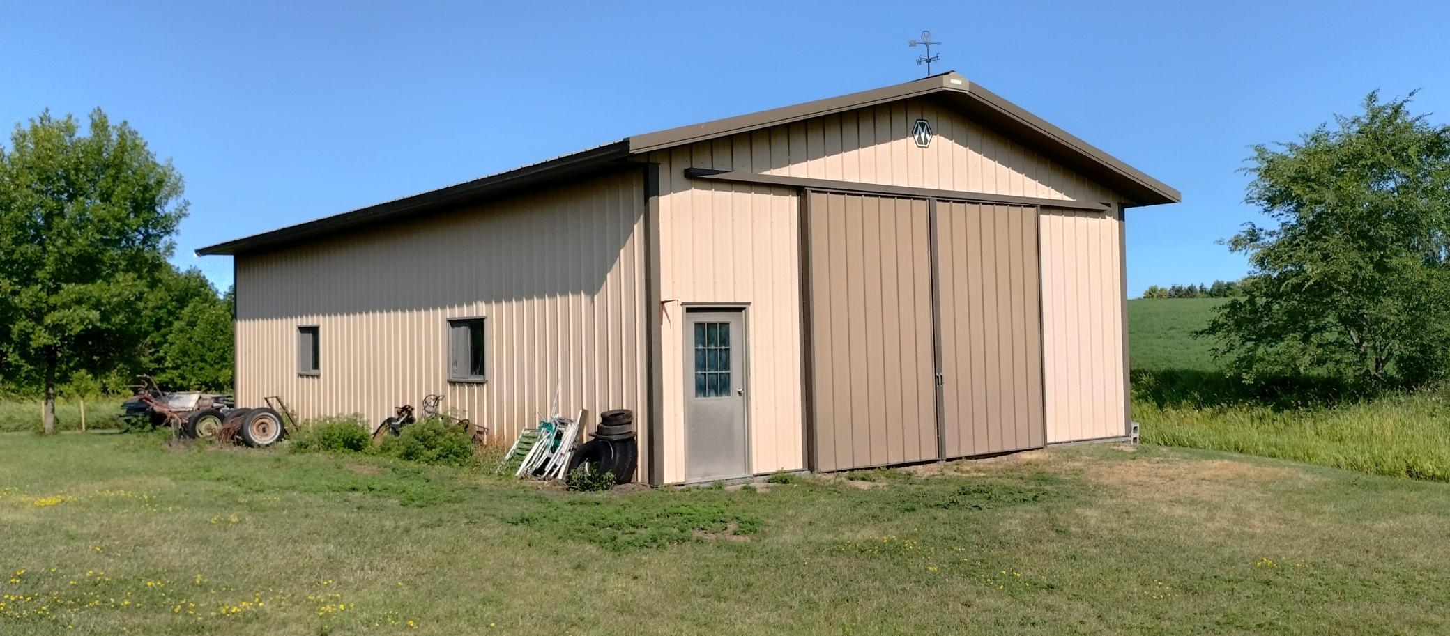 main property photo 31