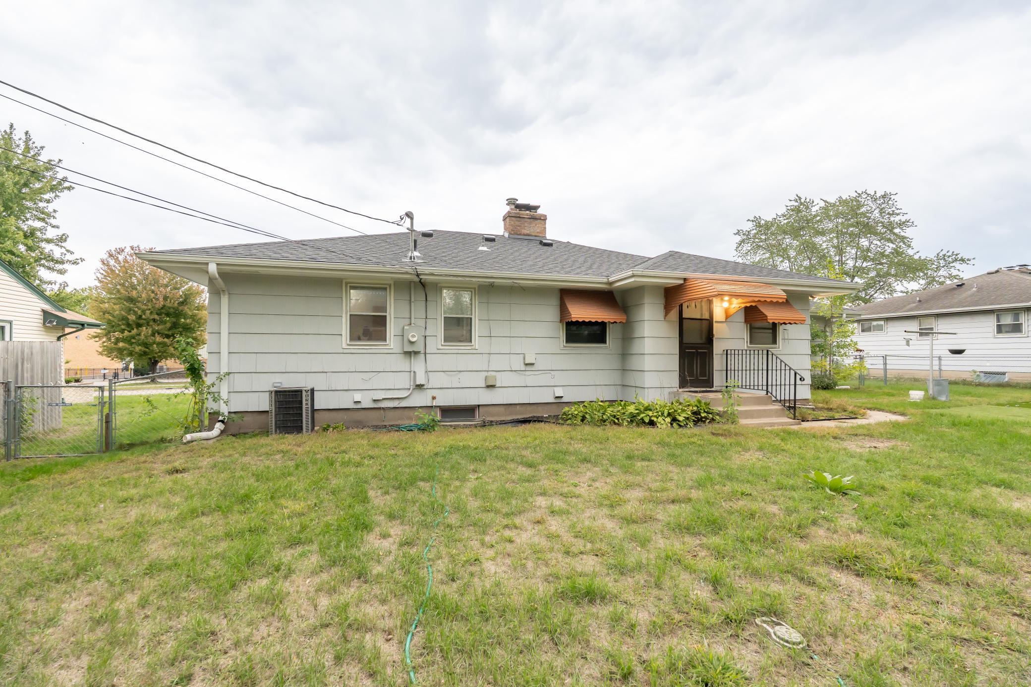 main property photo 17