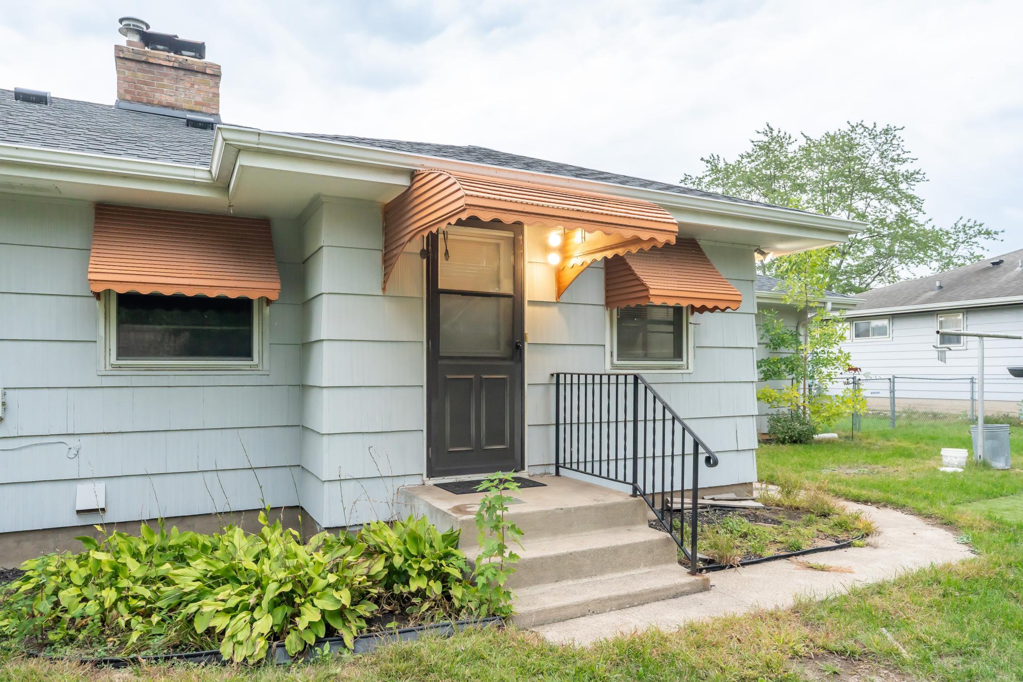 main property photo 2
