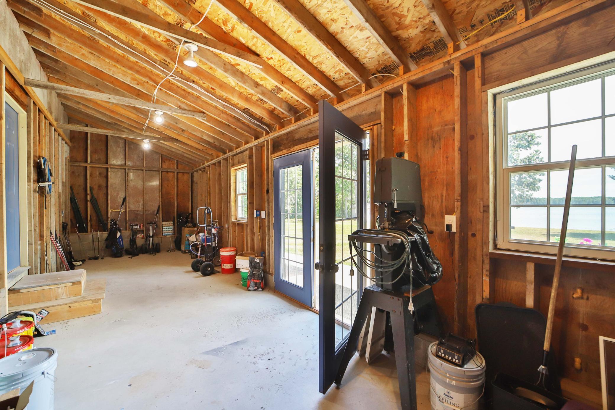 main property photo 60