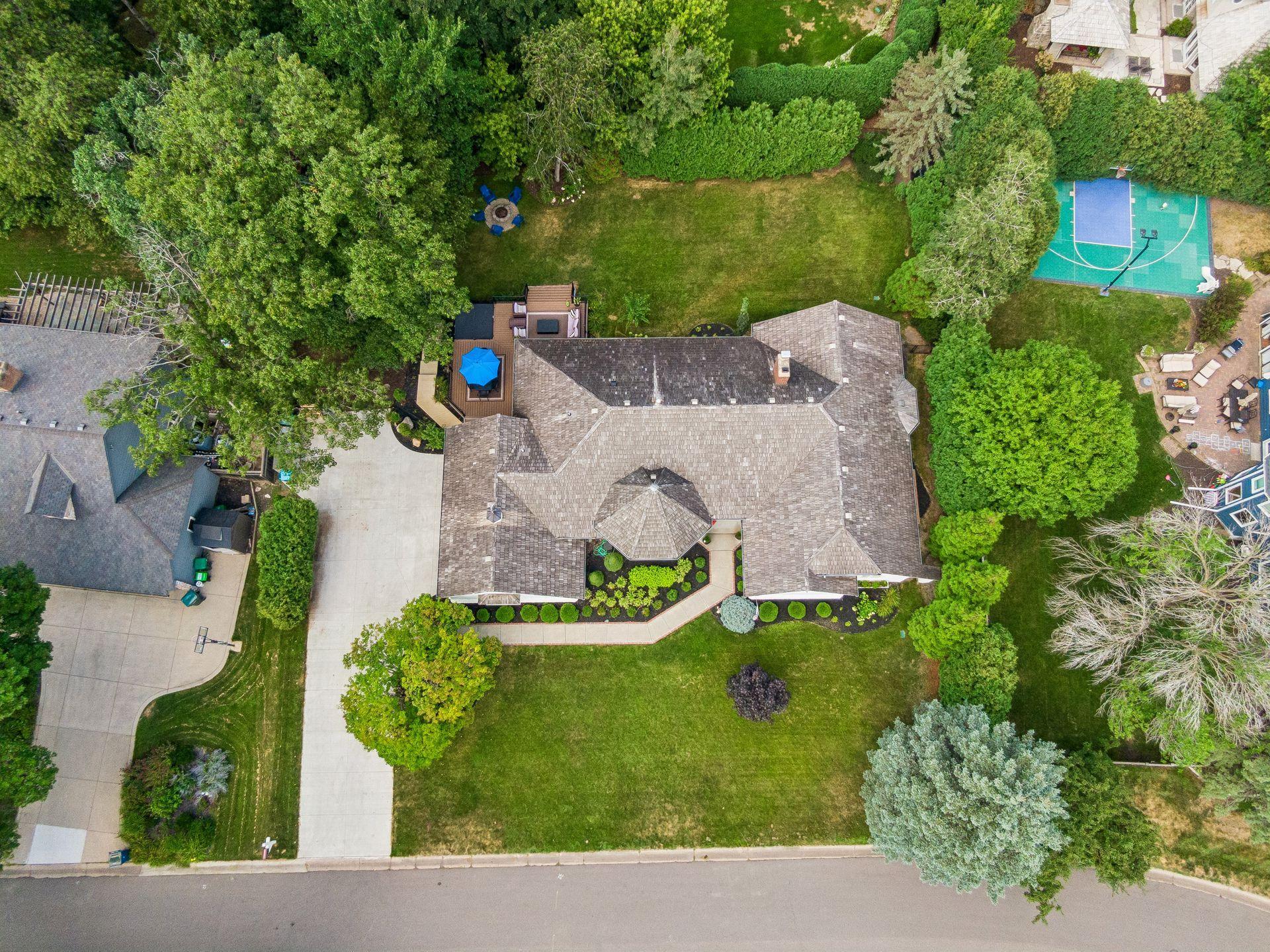 main property photo 13