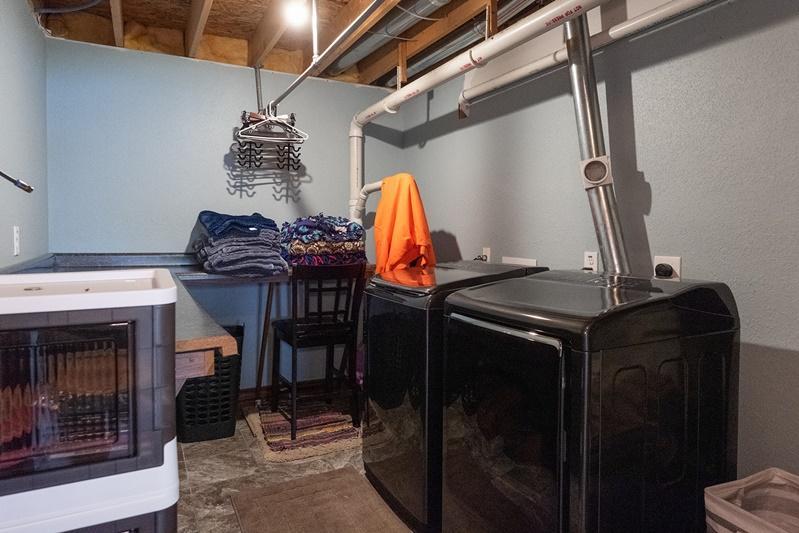 main property photo 68